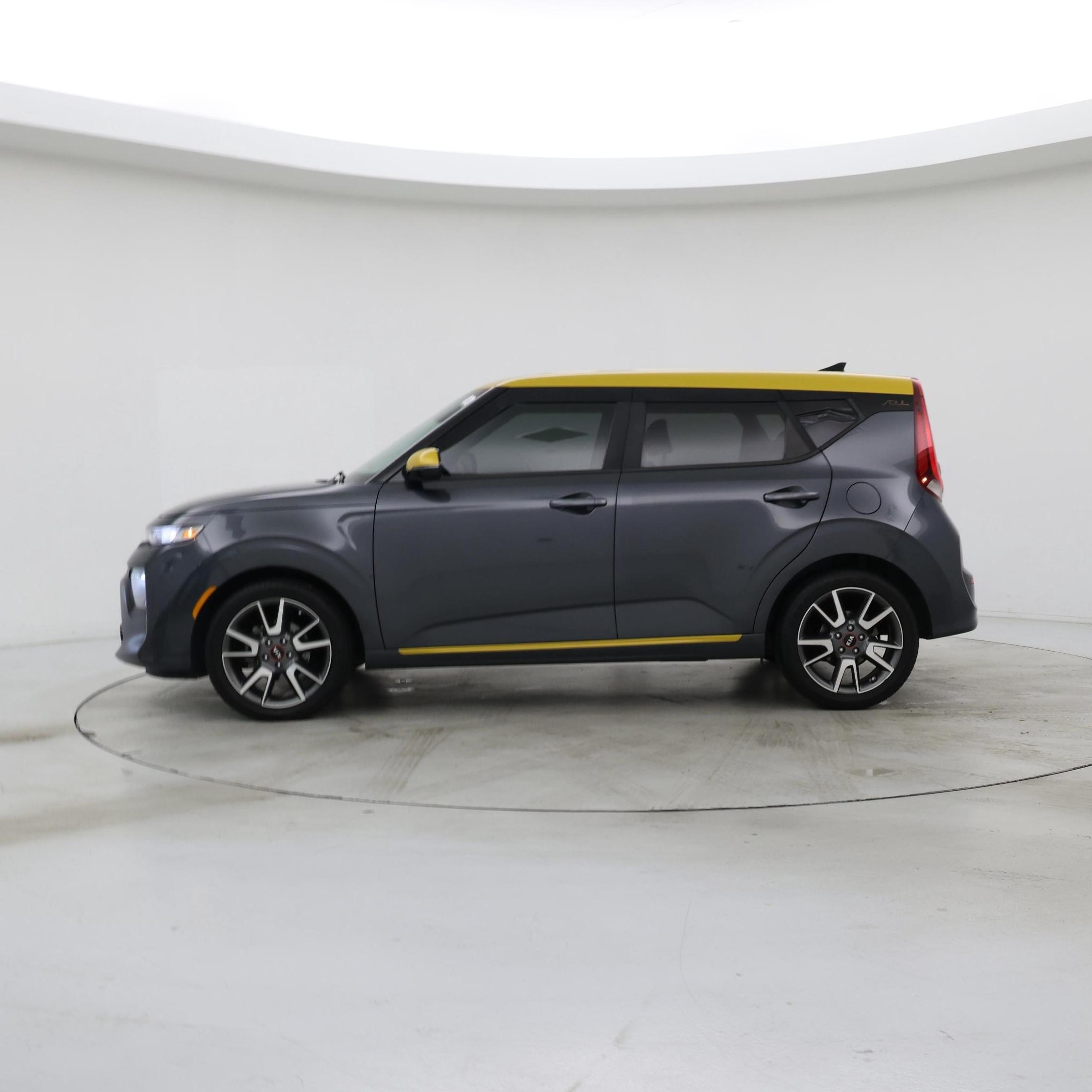 Thumbnail: 2020 Kia Soul - 3