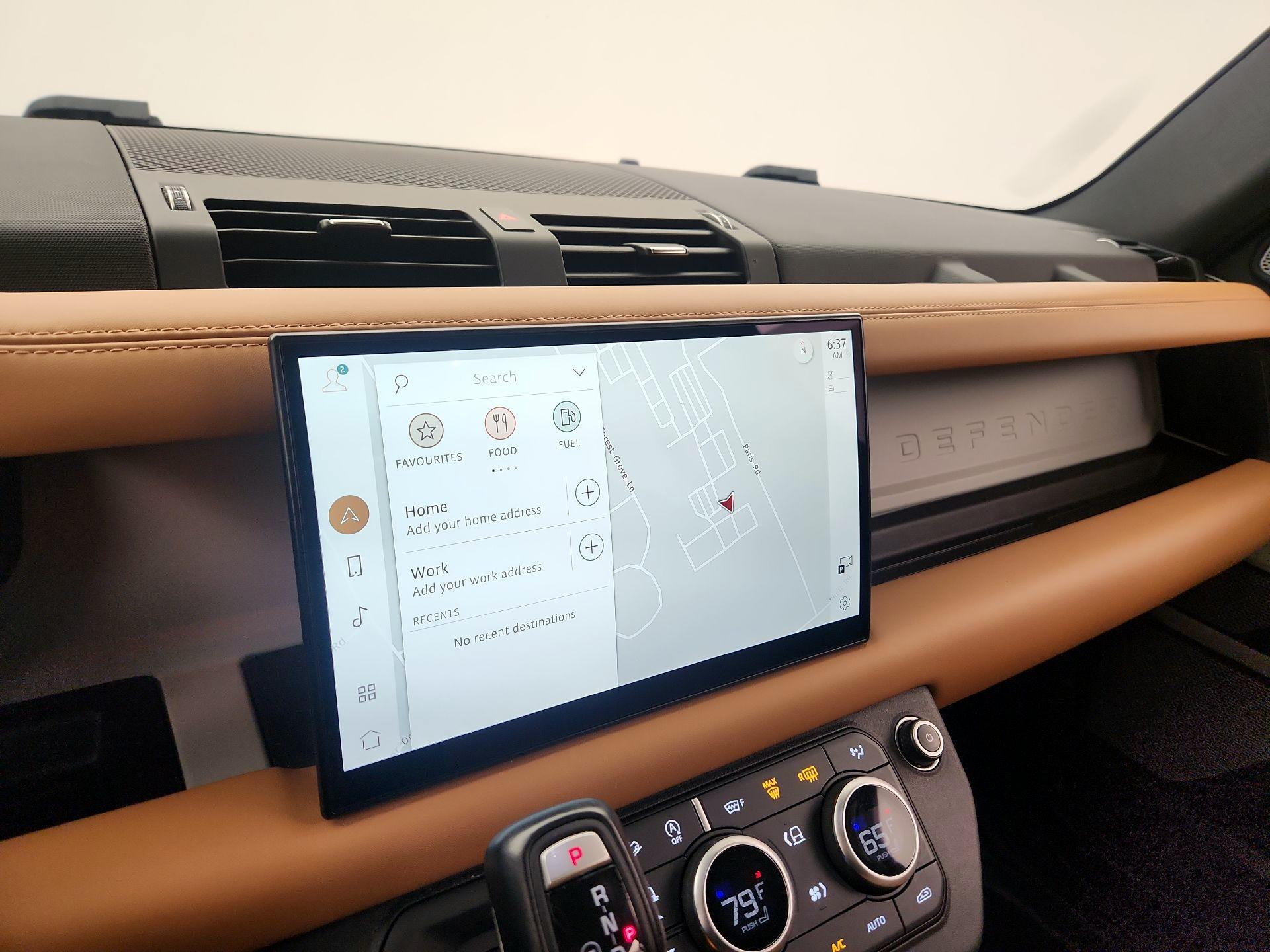 Thumbnail: 2023 Land Rover Defender - 14