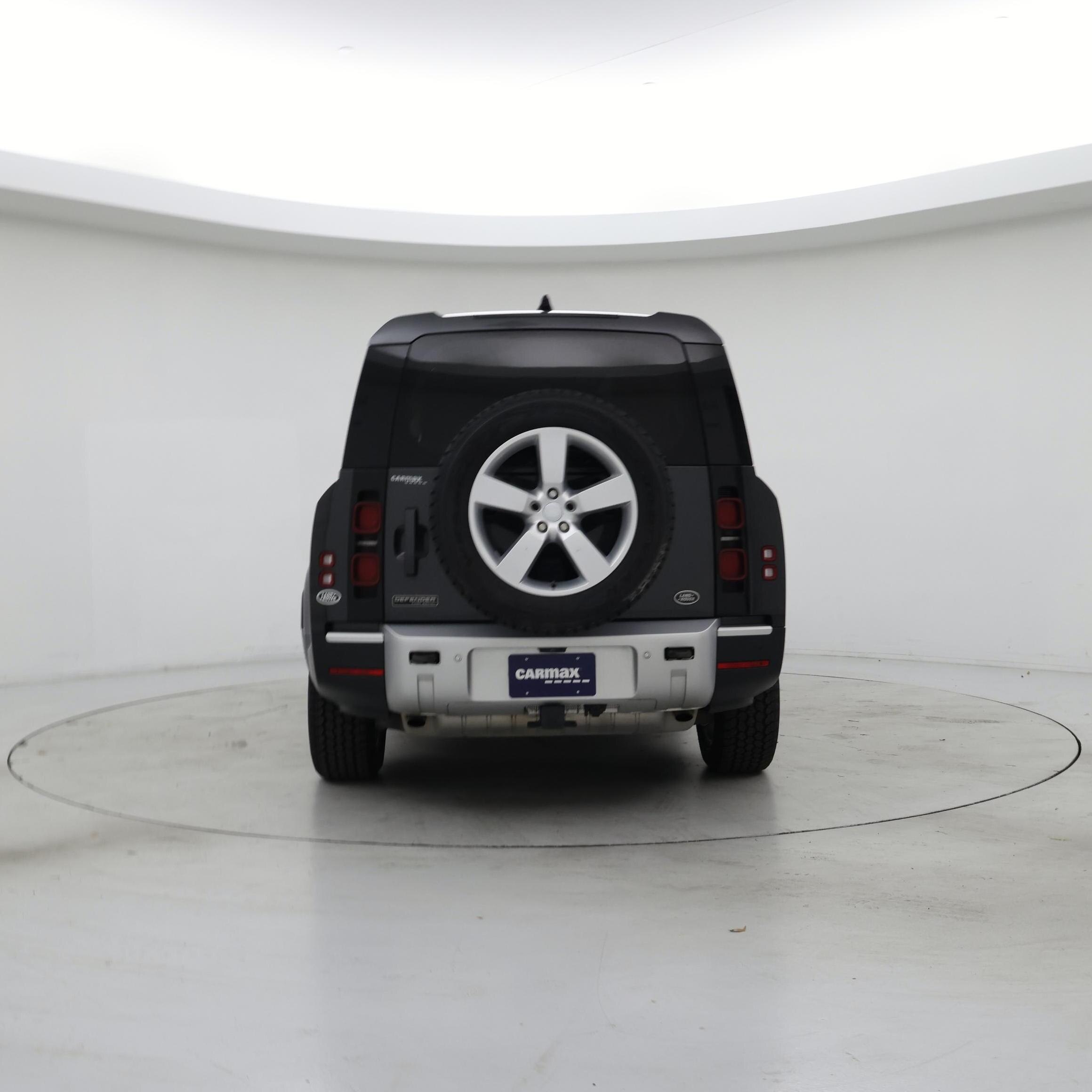 Thumbnail: 2023 Land Rover Defender - 6