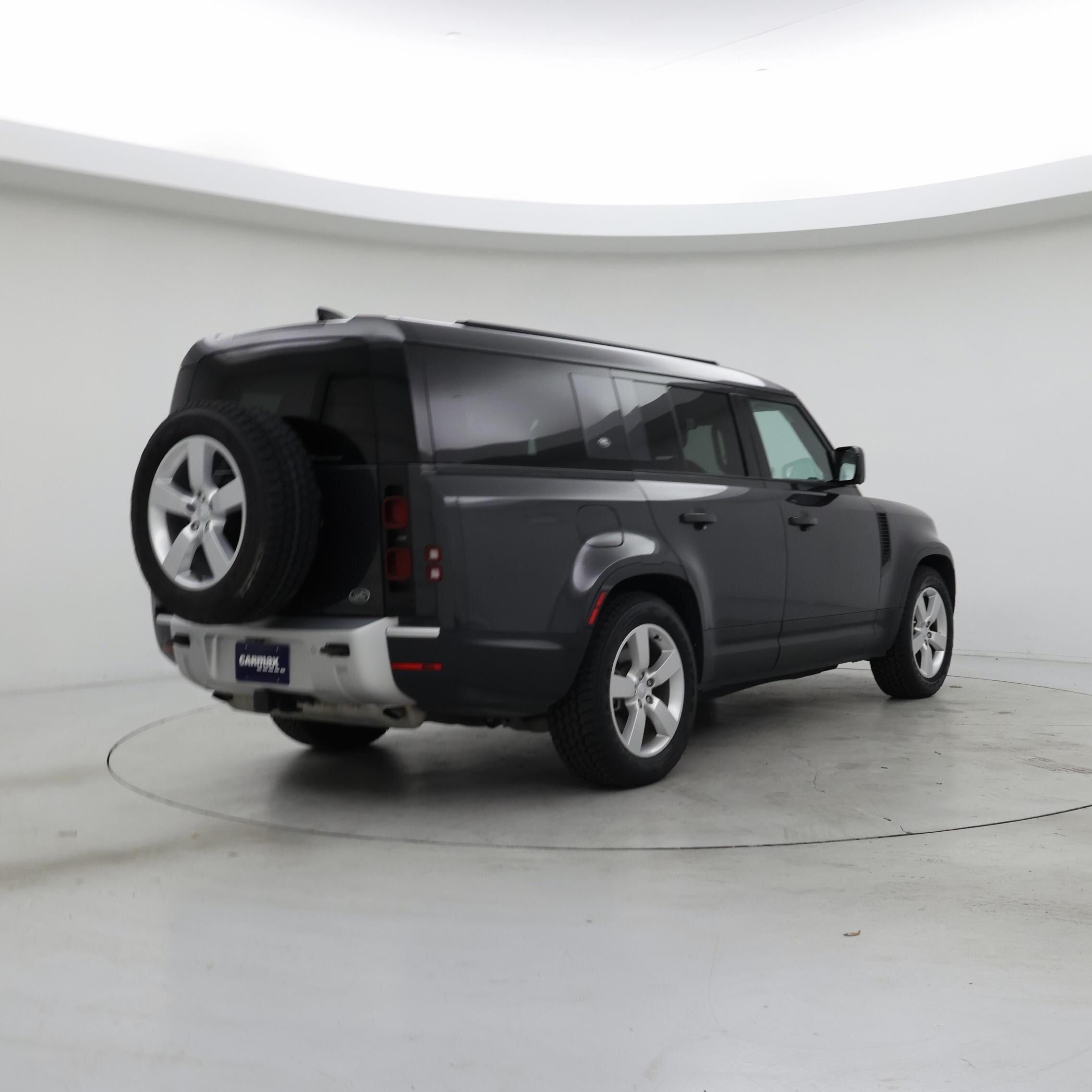 Thumbnail: 2023 Land Rover Defender - 8