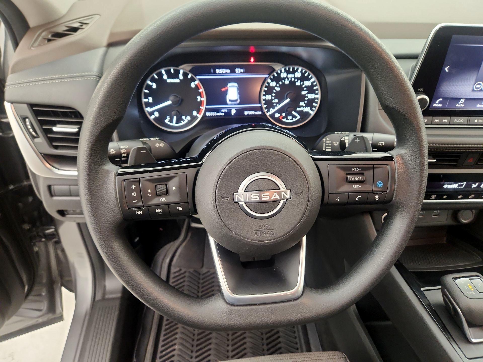 Thumbnail: 2023 Nissan Rogue - 10