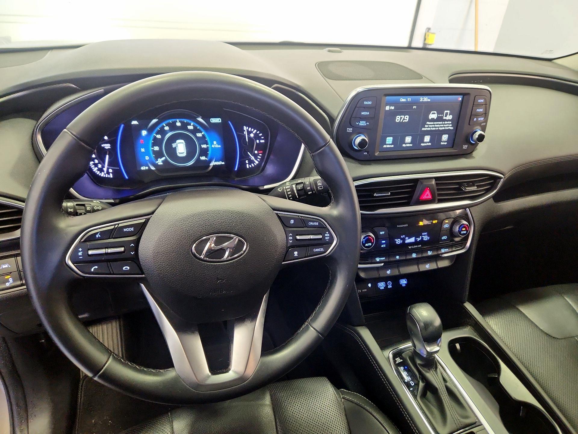 Thumbnail: 2020 Hyundai Santa Fe - 9