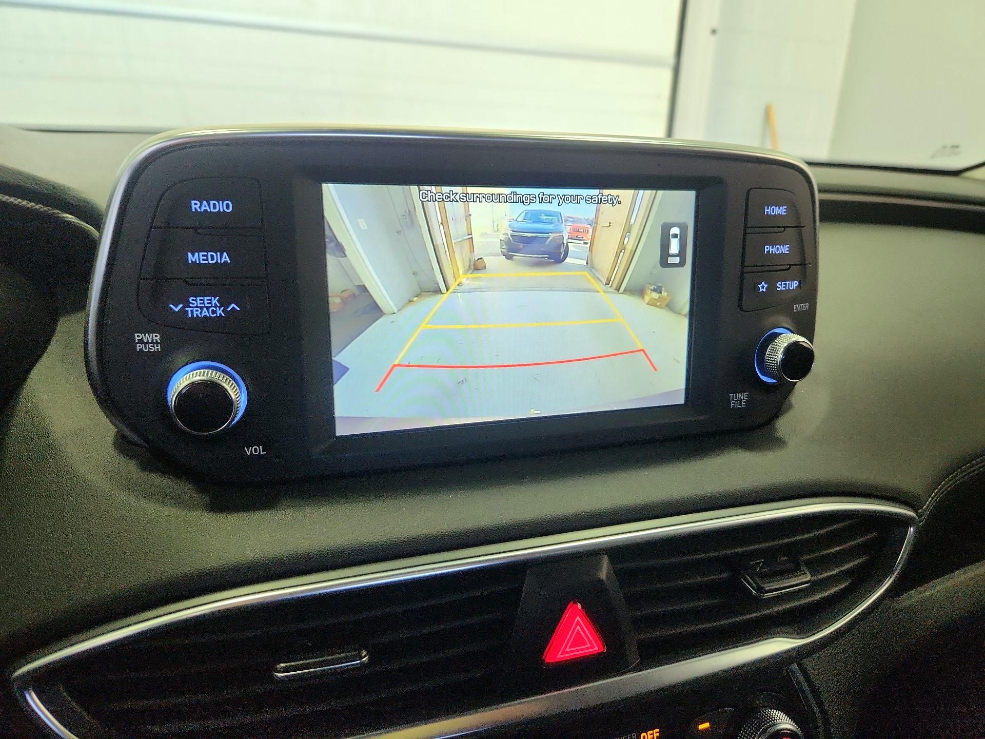 Thumbnail: 2020 Hyundai Santa Fe - 14