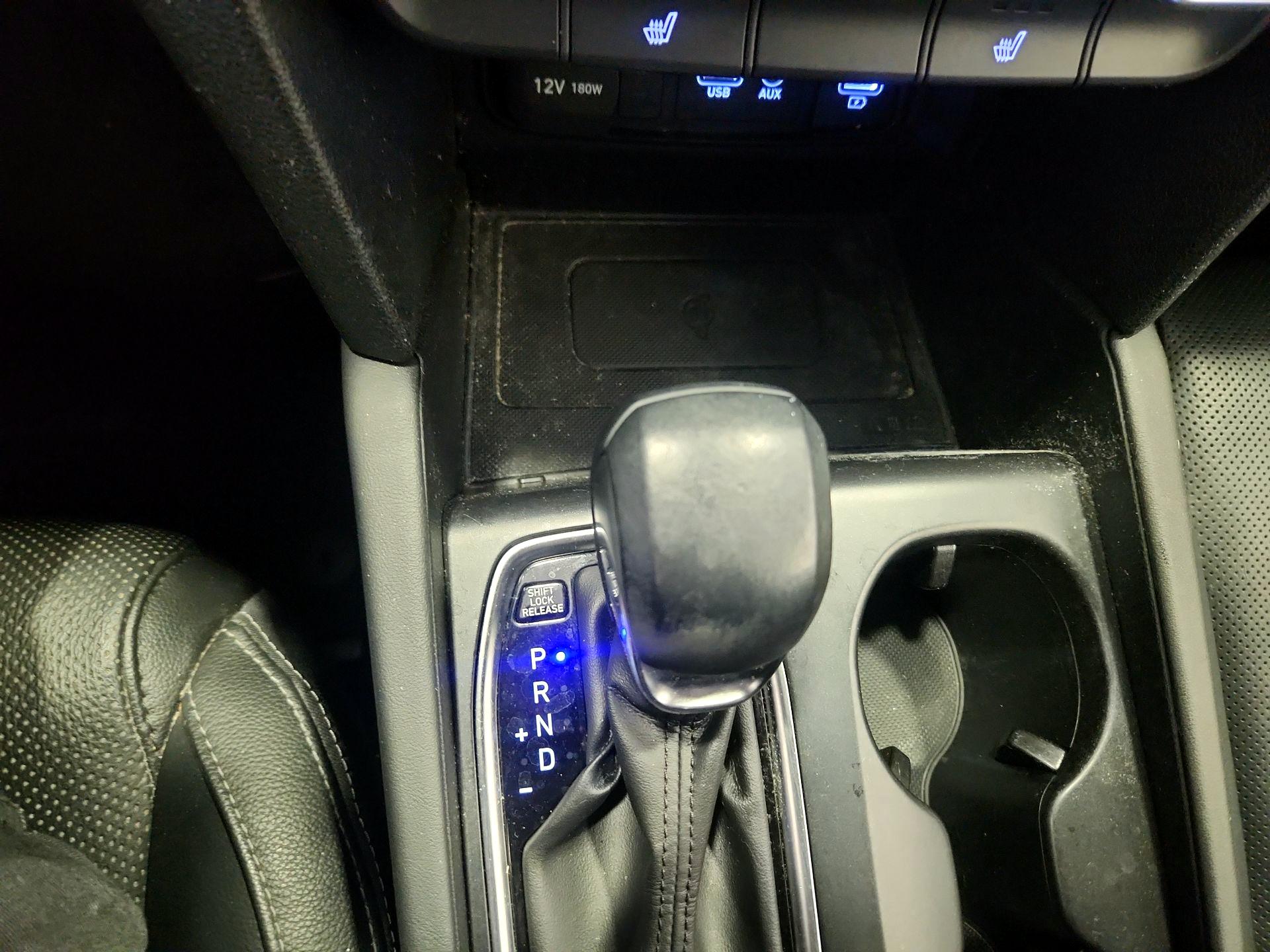 Thumbnail: 2020 Hyundai Santa Fe - 17