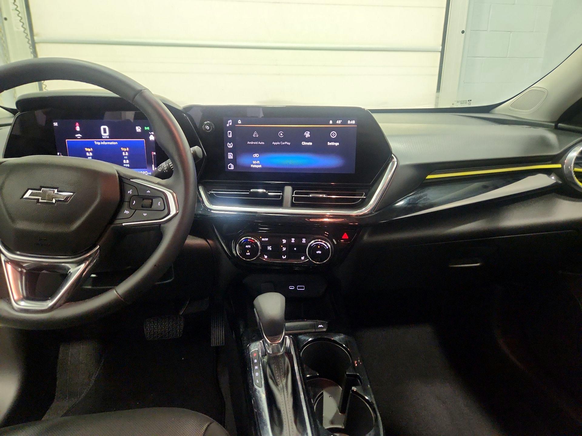 Thumbnail: 2025 Chevrolet Trax - 9