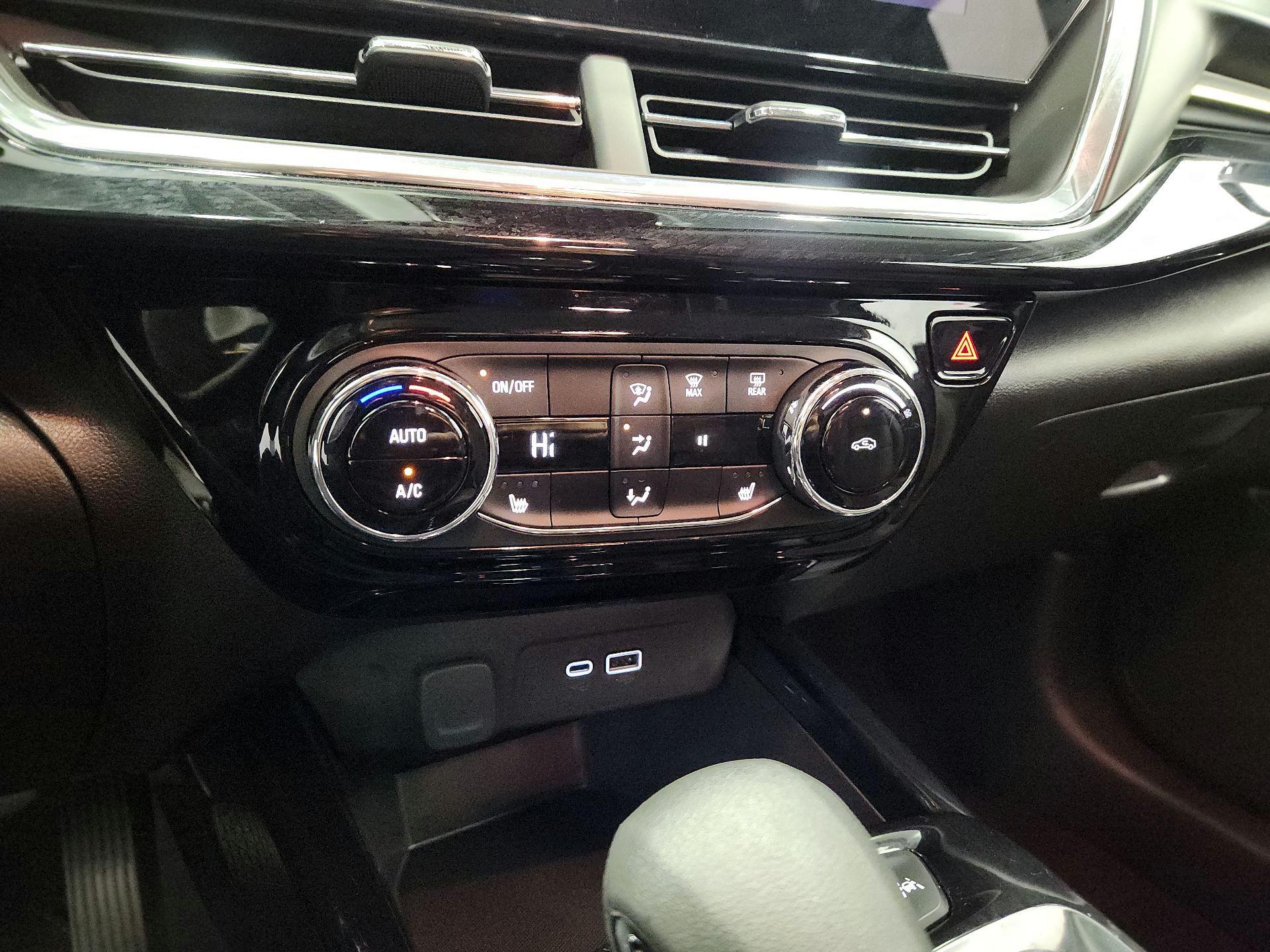 Thumbnail: 2025 Chevrolet Trax - 16