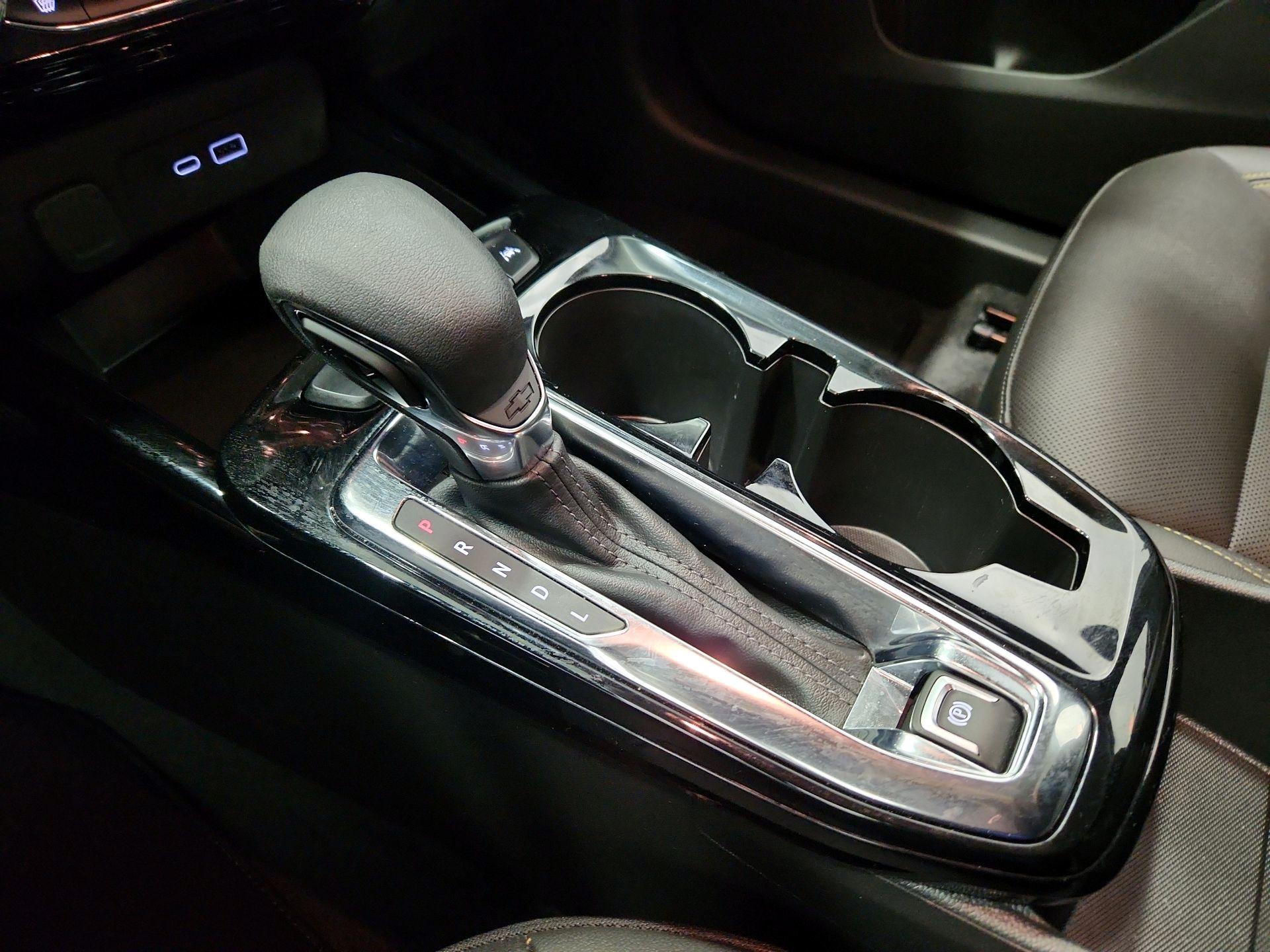 Thumbnail: 2025 Chevrolet Trax - 17