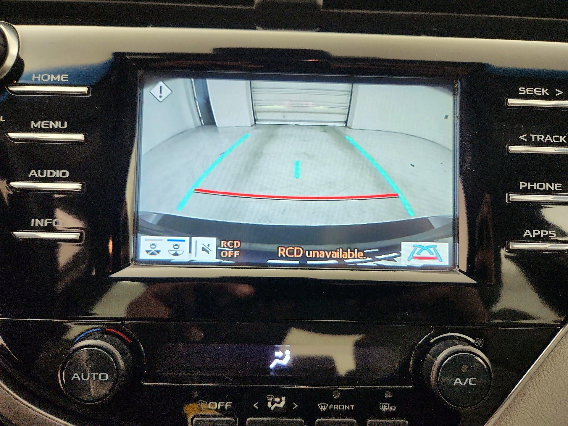 Thumbnail: 2018 Toyota Camry - 12