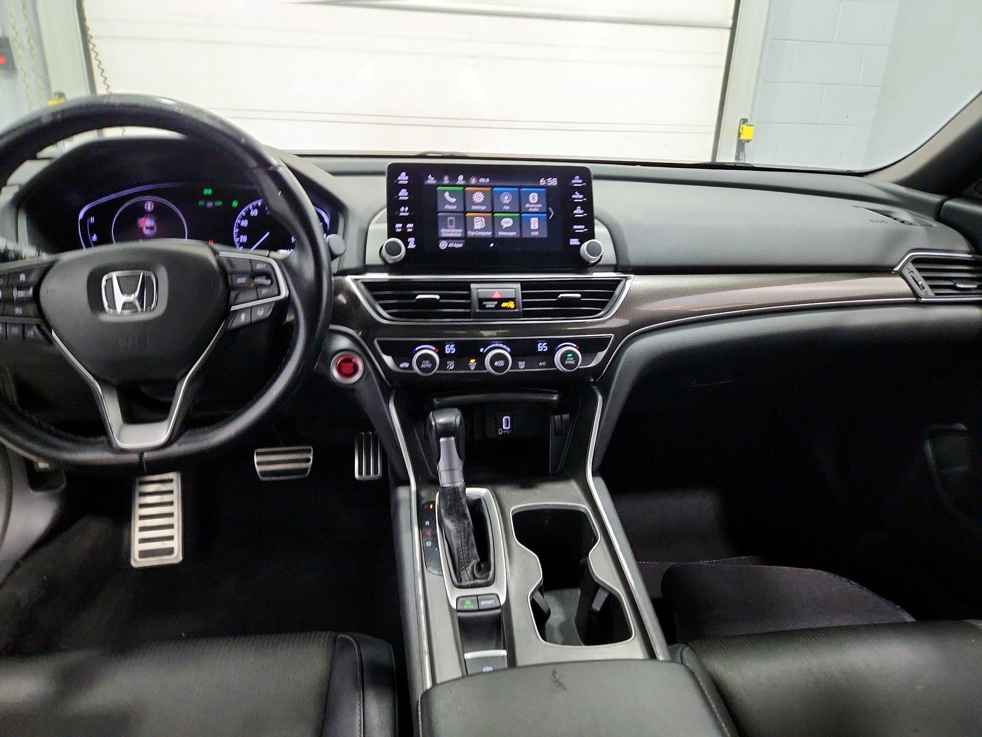 Thumbnail: 2019 Honda Accord - 9