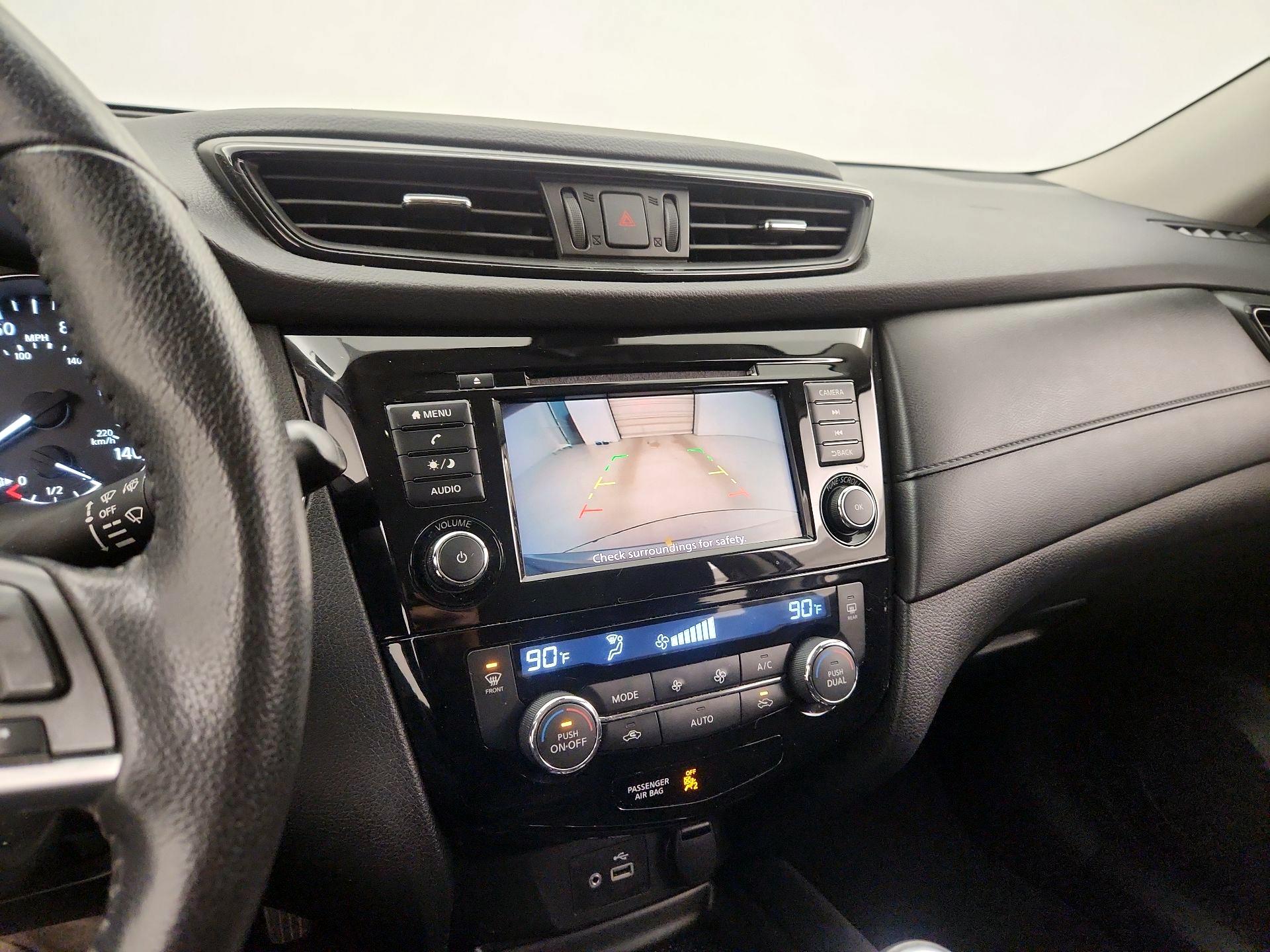 Thumbnail: 2020 Nissan Rogue - 14