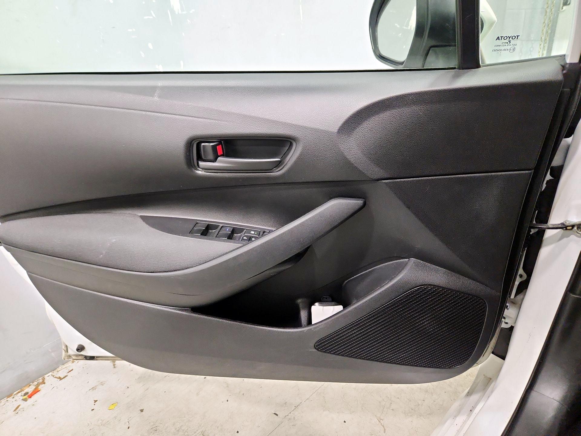 Thumbnail: 2022 Toyota Corolla - 12