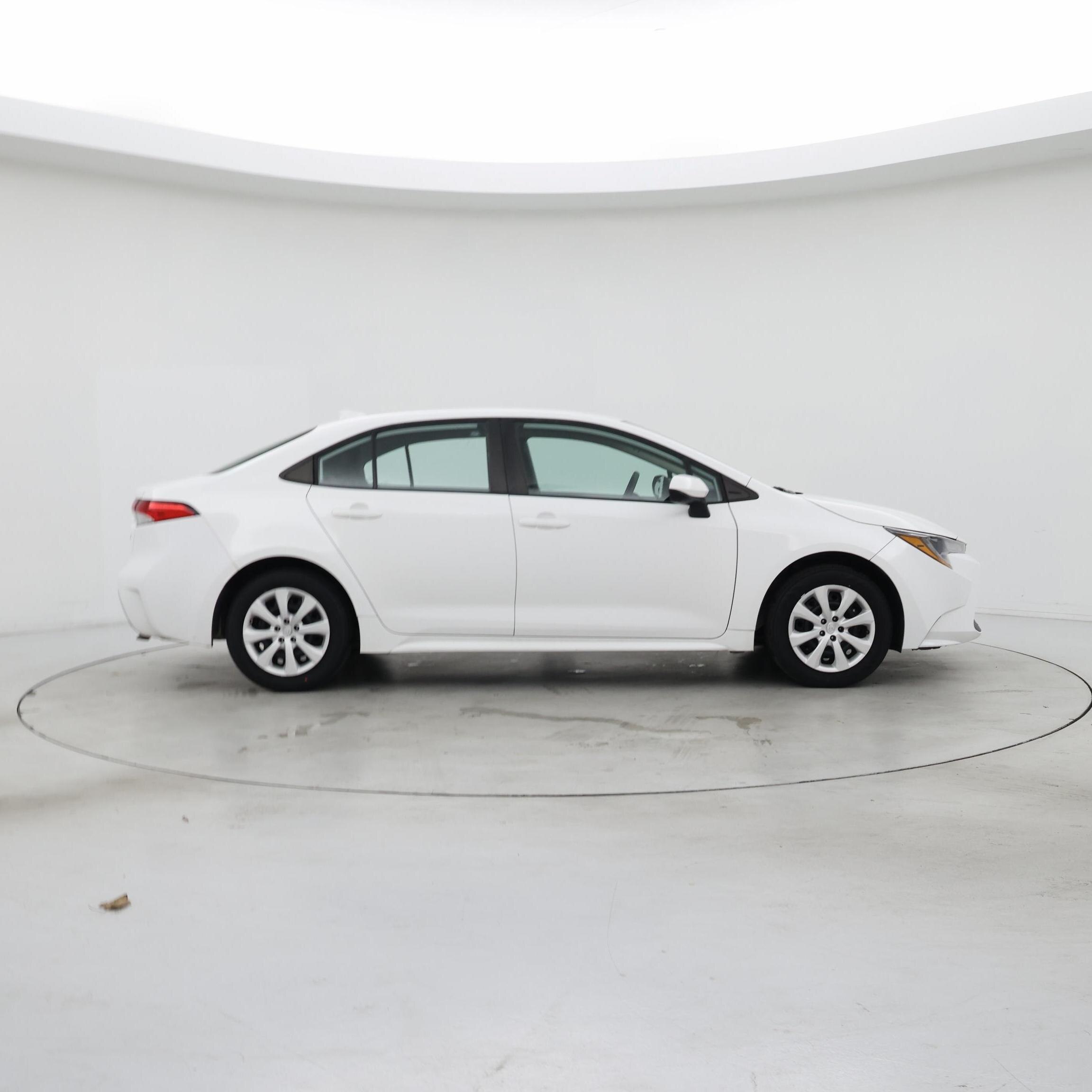 Thumbnail: 2022 Toyota Corolla - 7