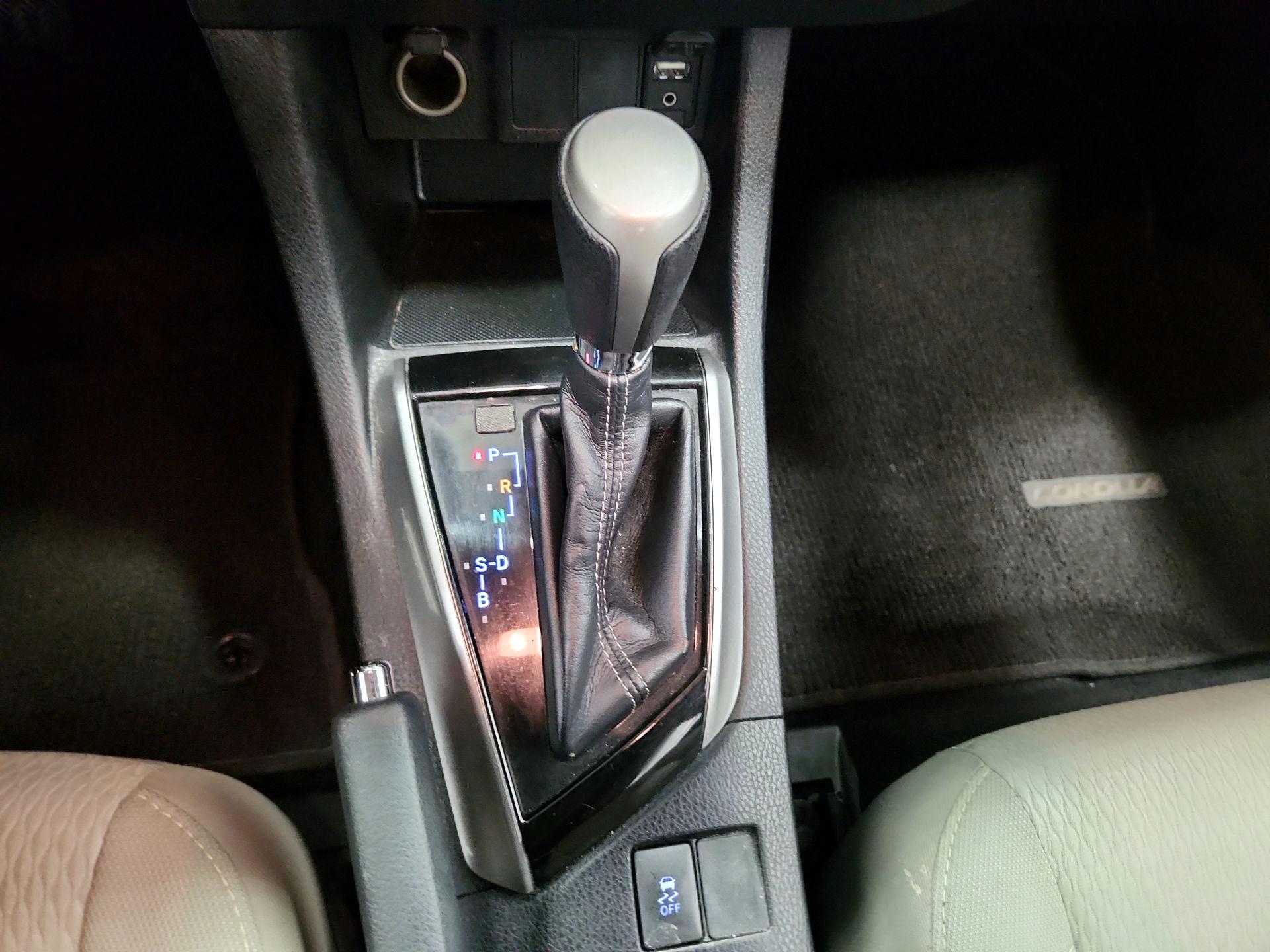 Thumbnail: 2016 Toyota Corolla - 17