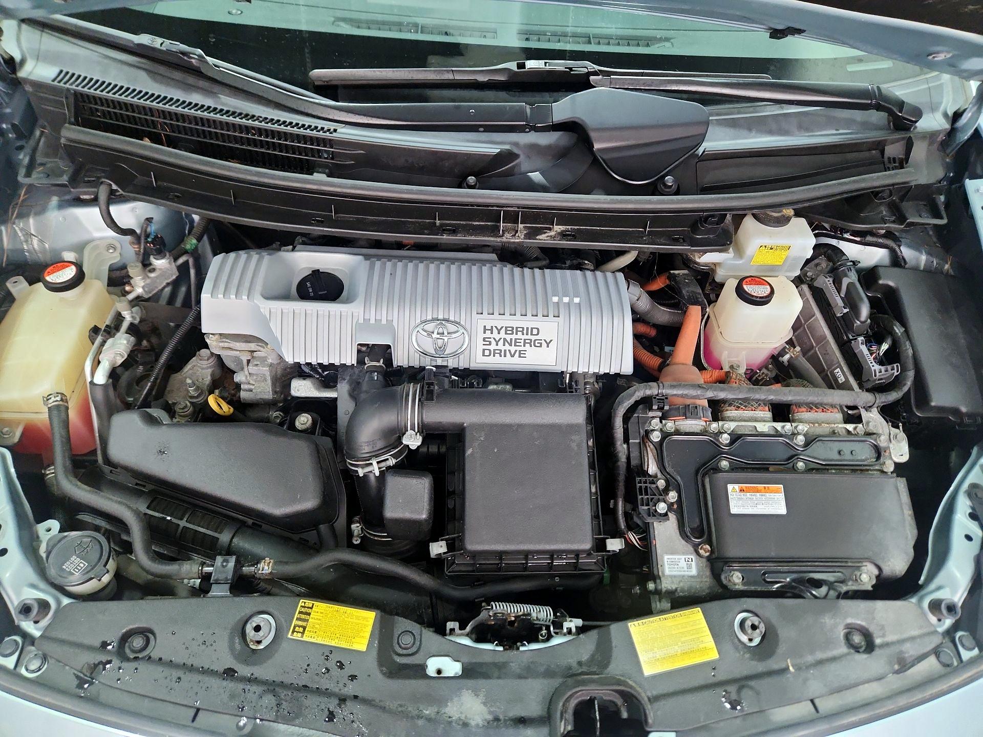 Thumbnail: 2014 Toyota Prius - 20