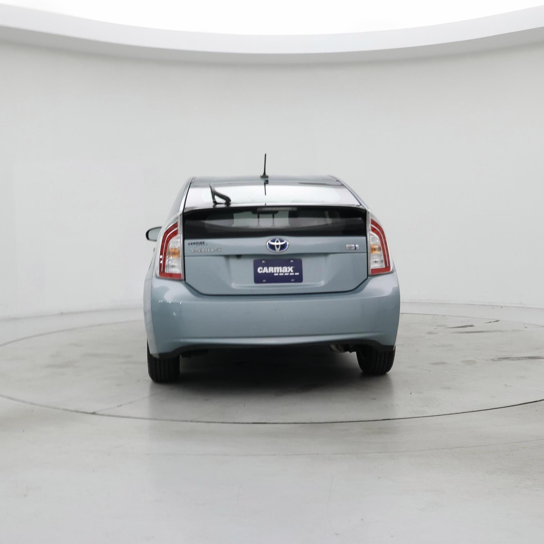 Thumbnail: 2014 Toyota Prius - 6