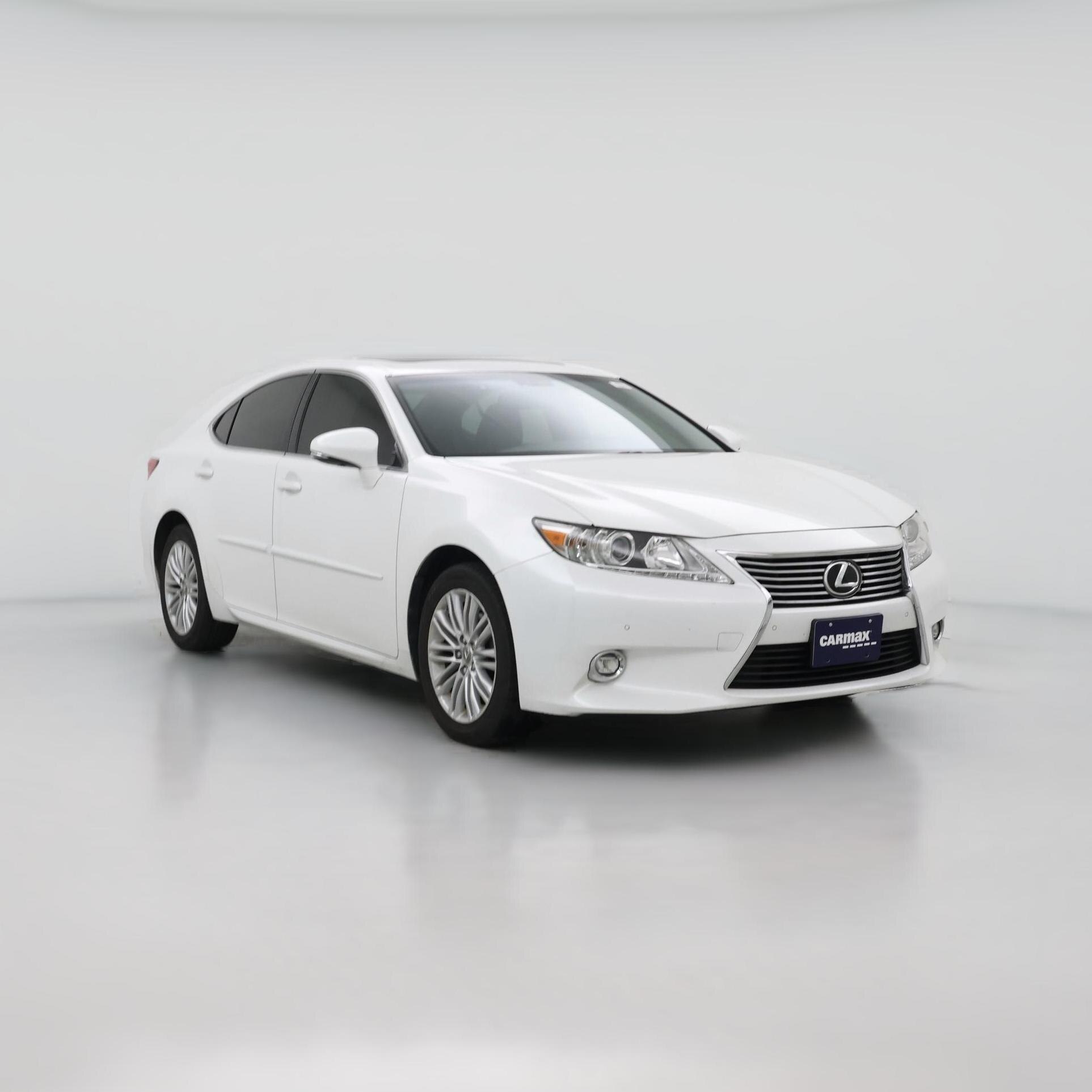 Thumbnail: 2015 Lexus ES - 1
