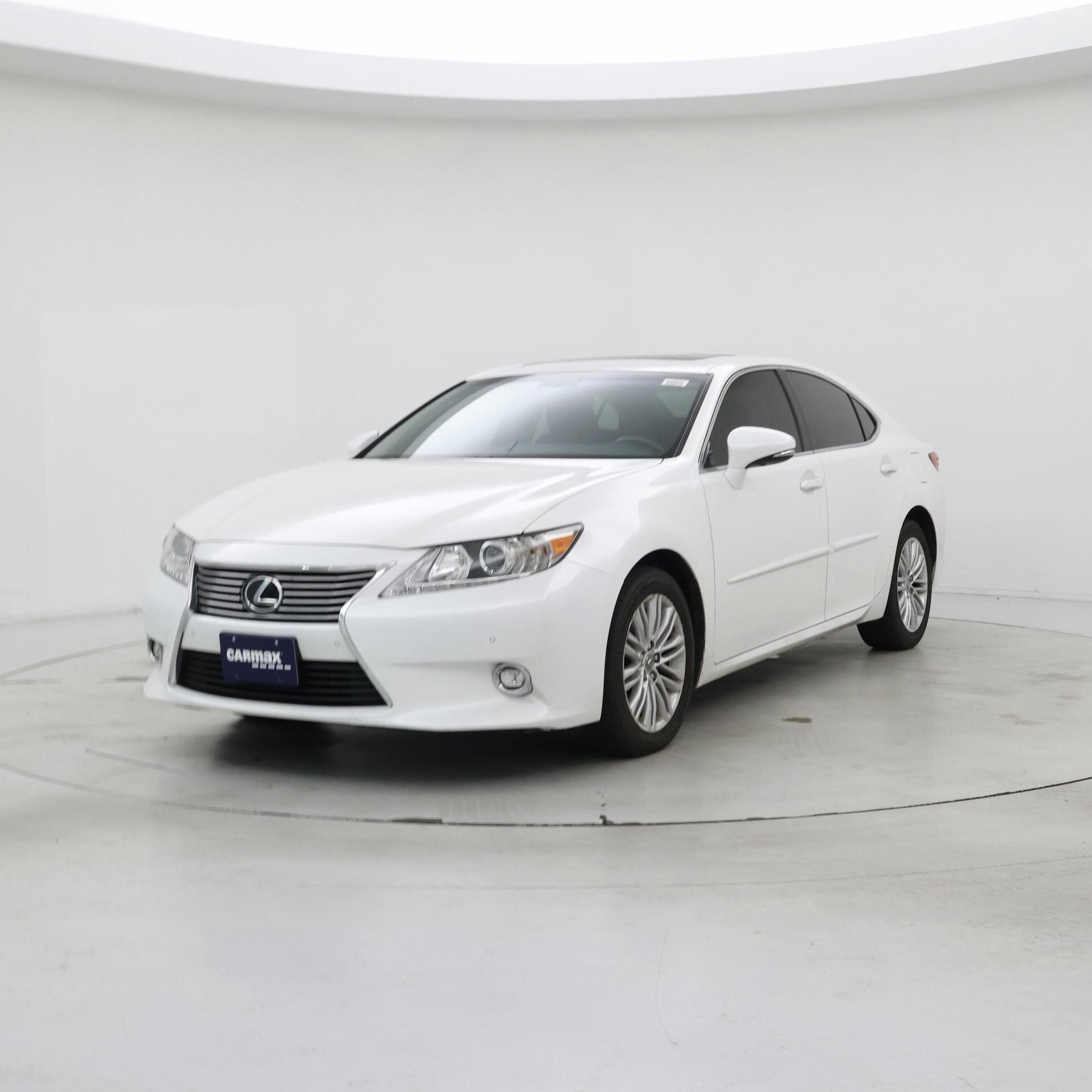 Thumbnail: 2015 Lexus ES - 4