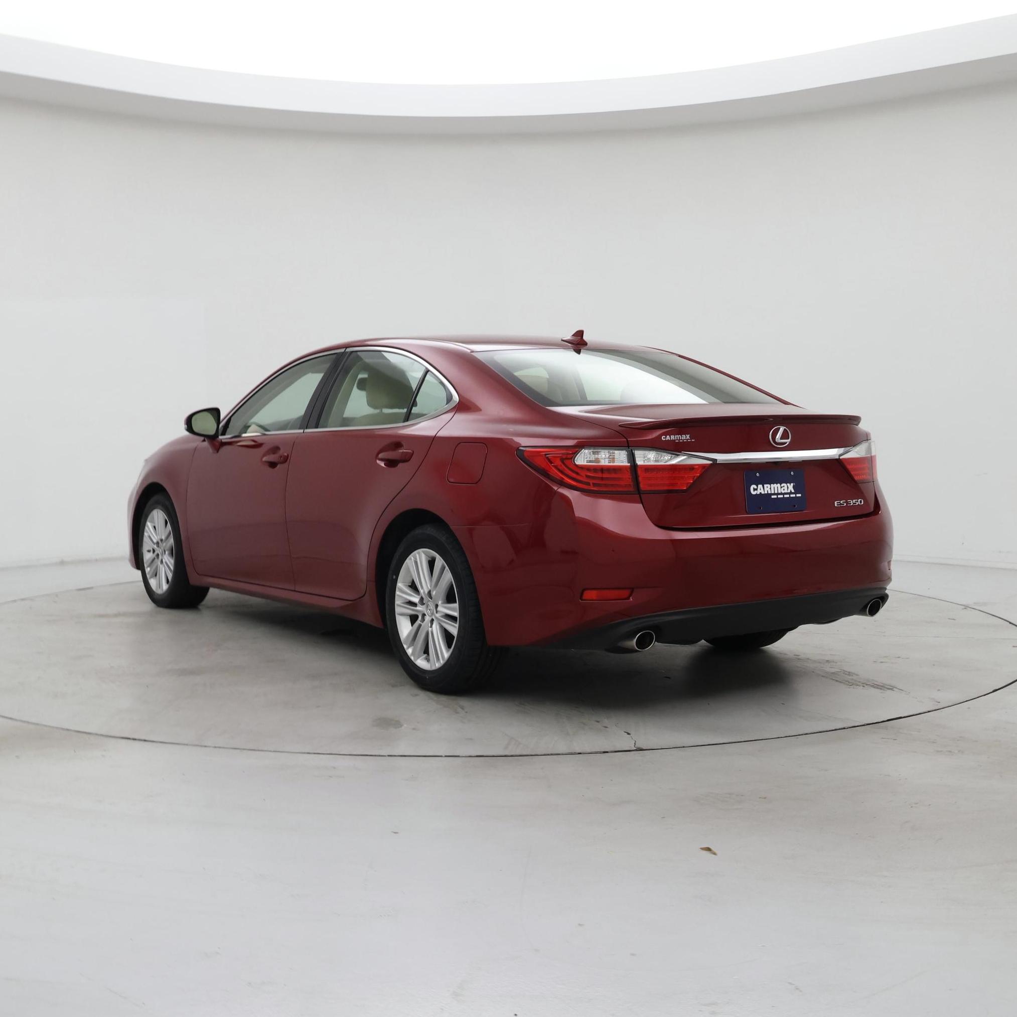 Thumbnail: 2014 Lexus ES - 2