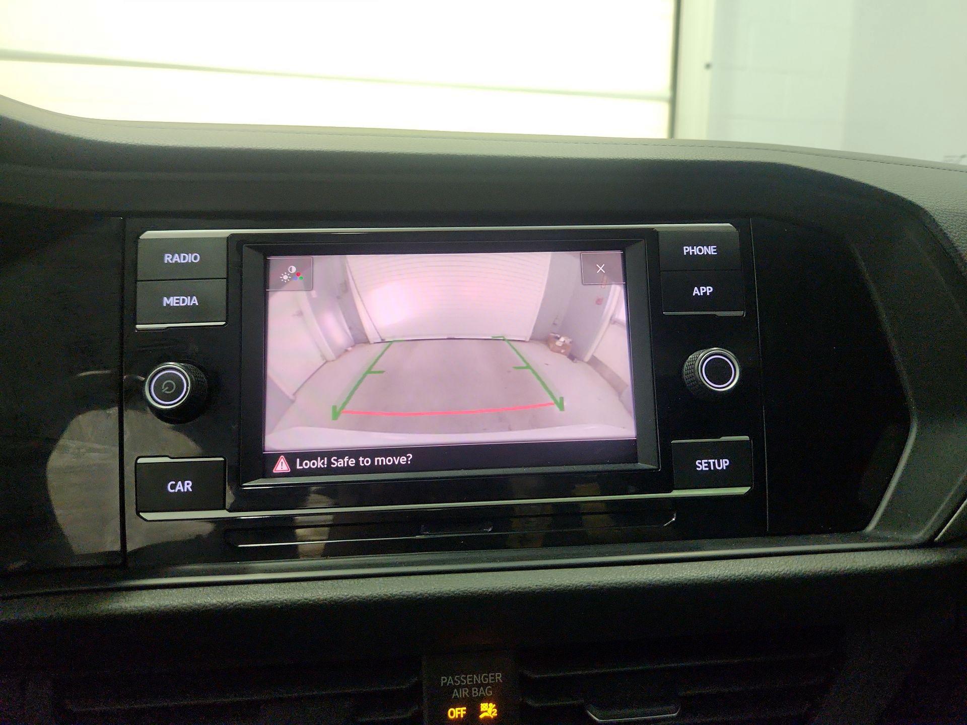 Thumbnail: 2019 Volkswagen Jetta - 14