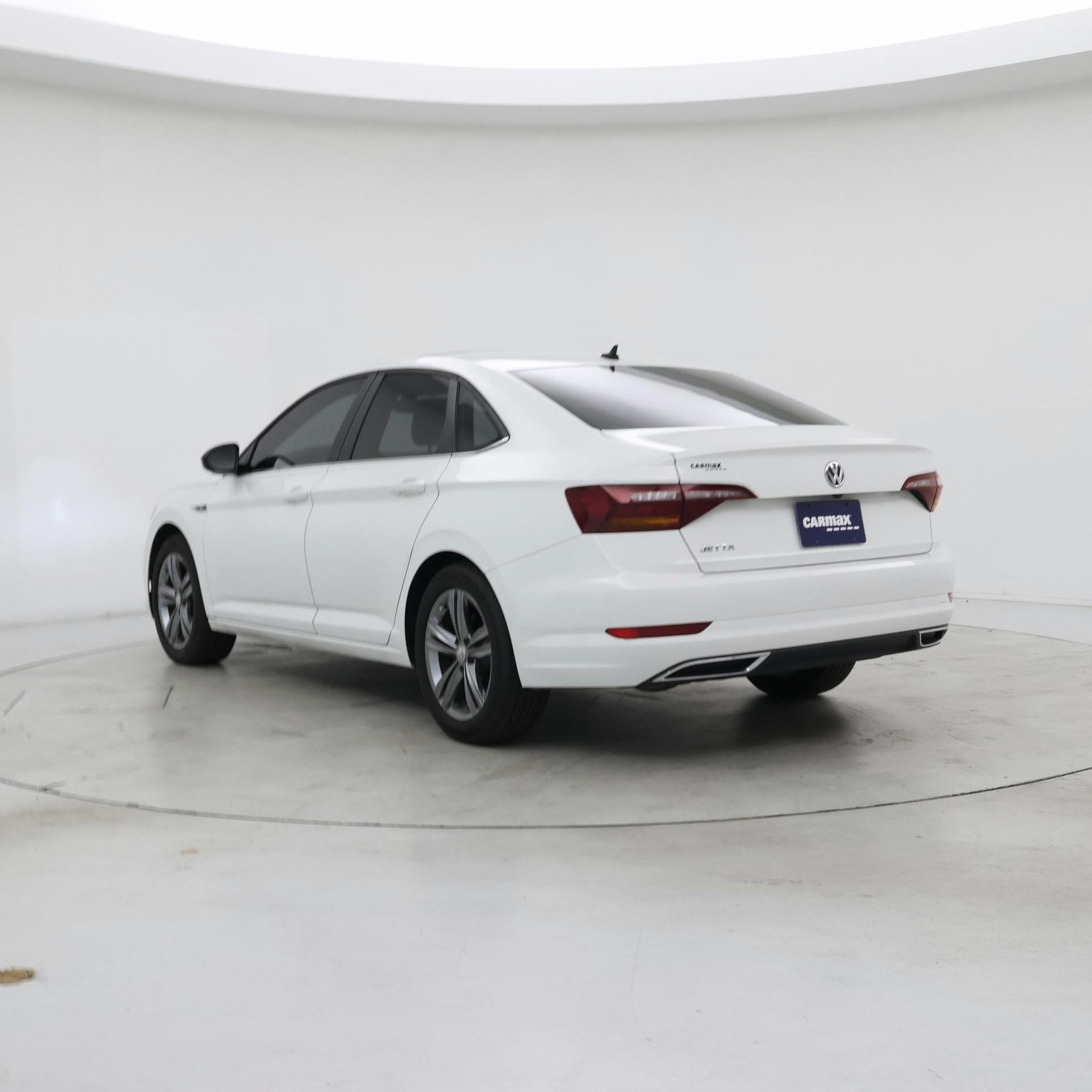 Thumbnail: 2019 Volkswagen Jetta - 2