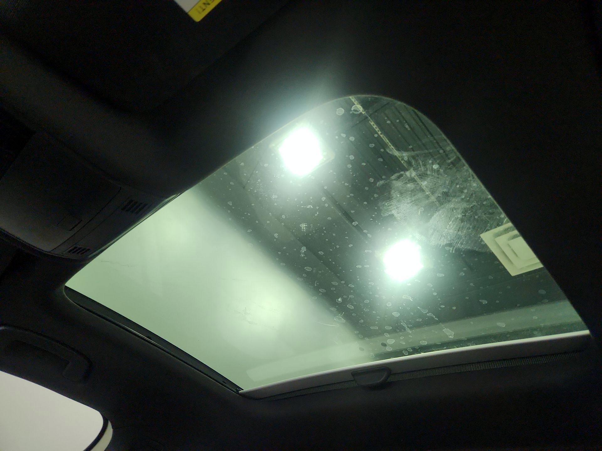 Thumbnail: 2019 Volkswagen Jetta - 19