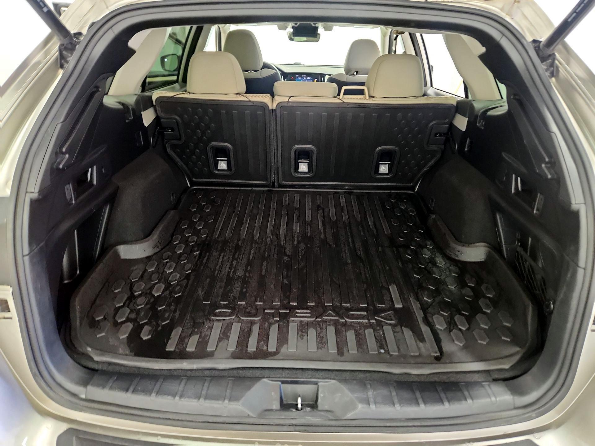 Thumbnail: 2020 Subaru Outback - 20