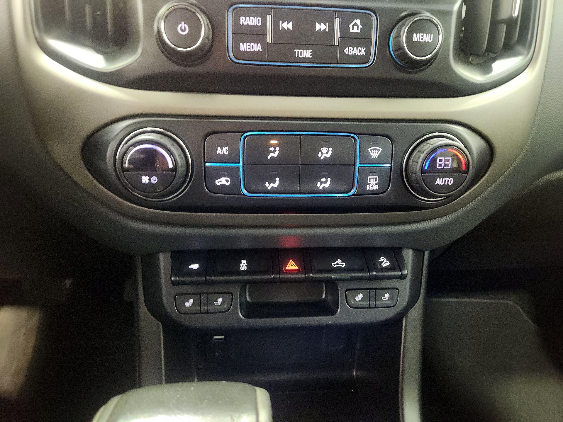 Thumbnail: 2016 Chevrolet Colorado - 16