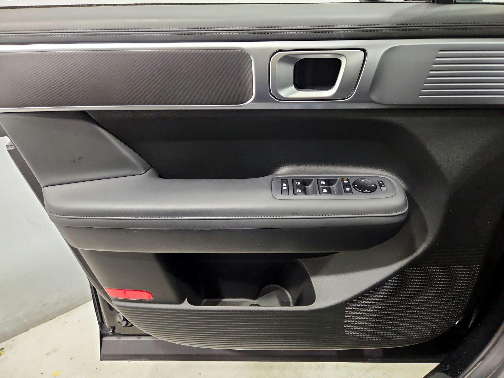 Thumbnail: 2024 Hyundai Santa Fe - 12