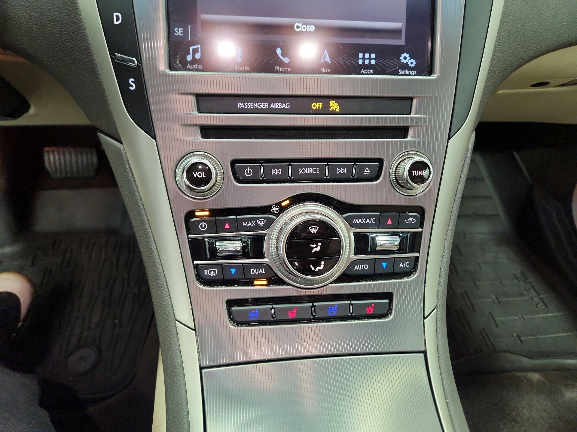 Thumbnail: 2017 Lincoln MKZ - 15