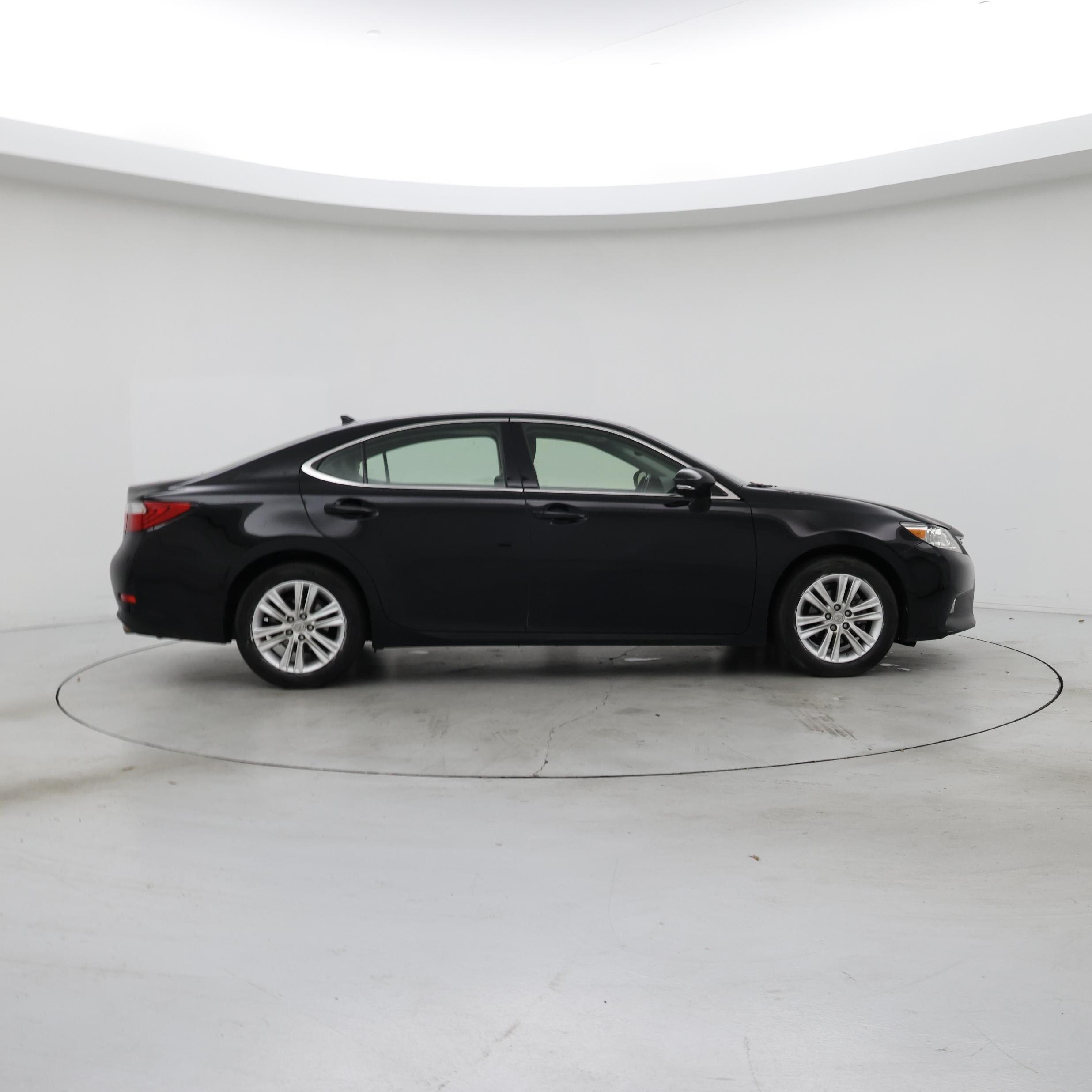 Thumbnail: 2014 Lexus ES - 7