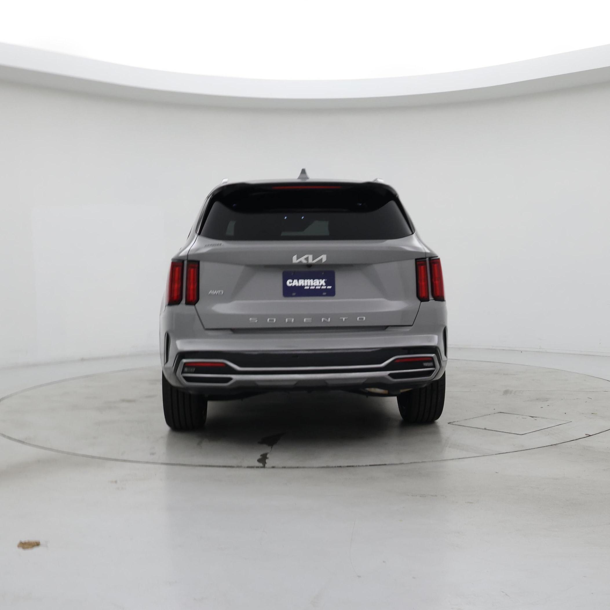 Thumbnail: 2022 Kia Sorento - 6