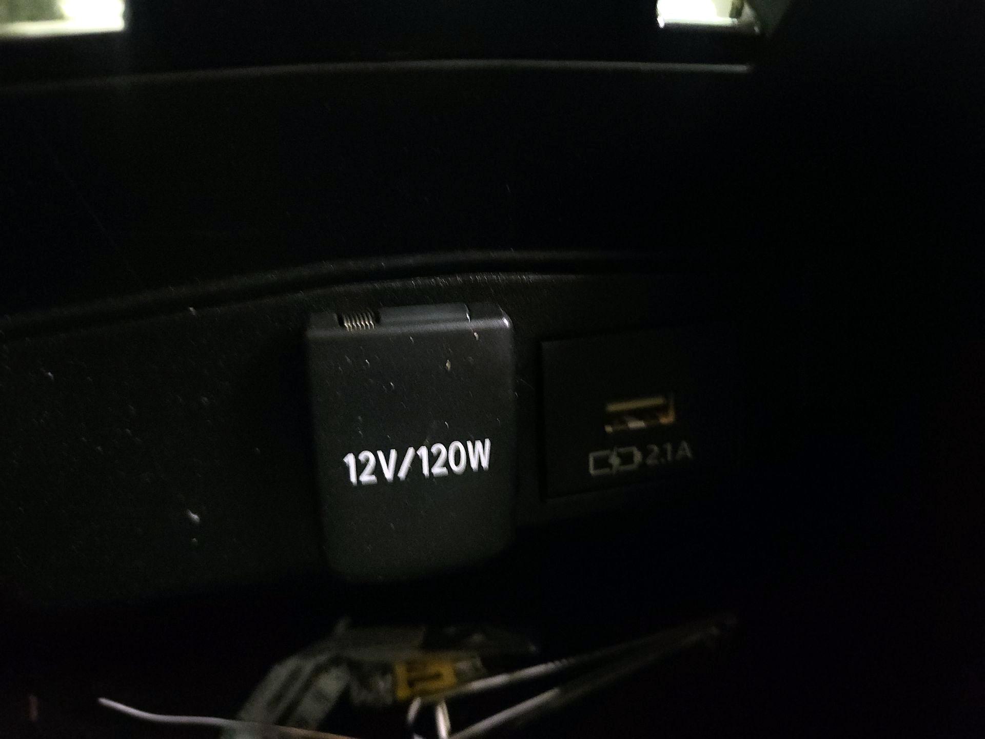 Thumbnail: 2020 Toyota Corolla - 18