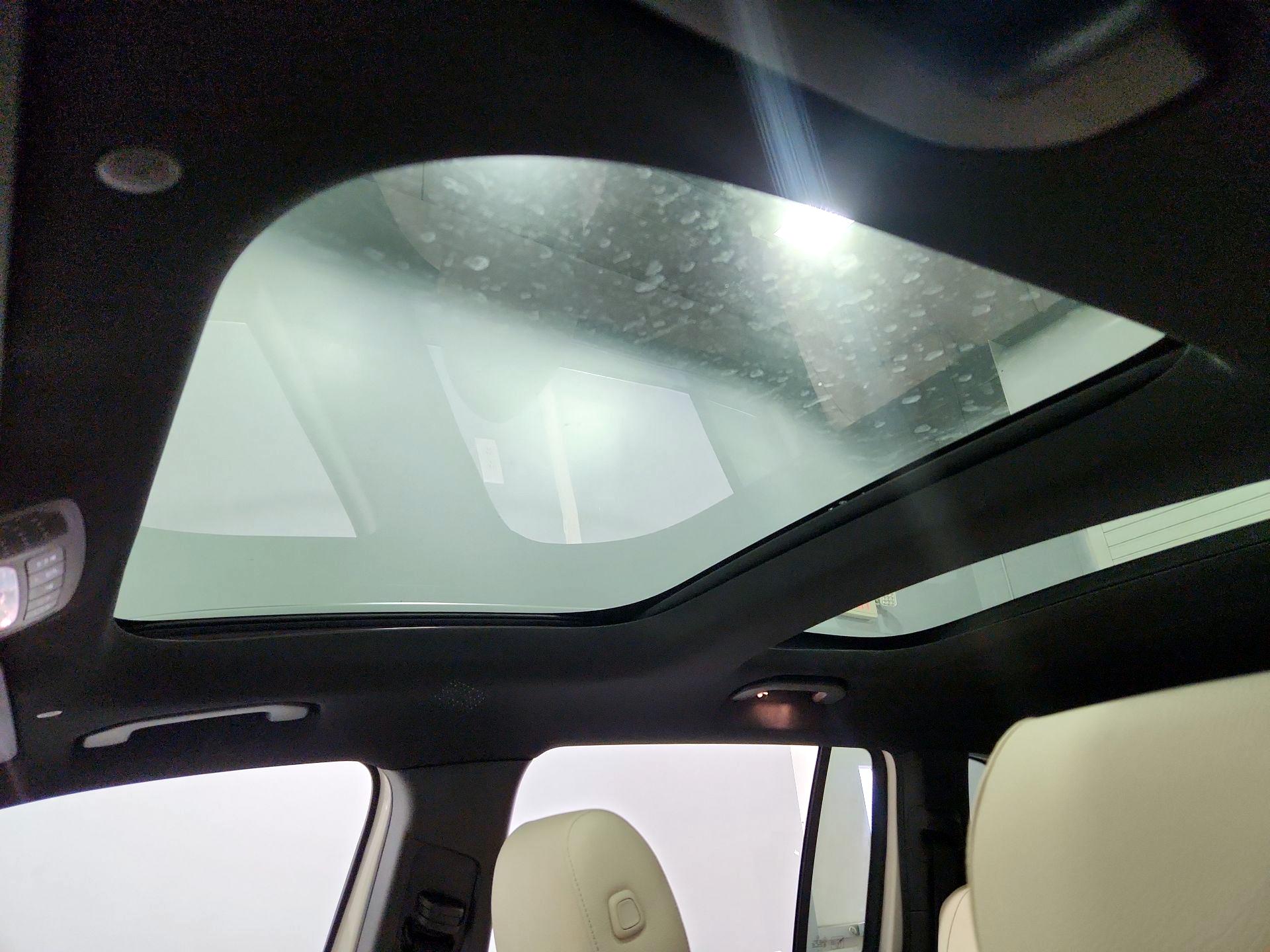 Thumbnail: 2021 Mercedes-Benz GLB - 19