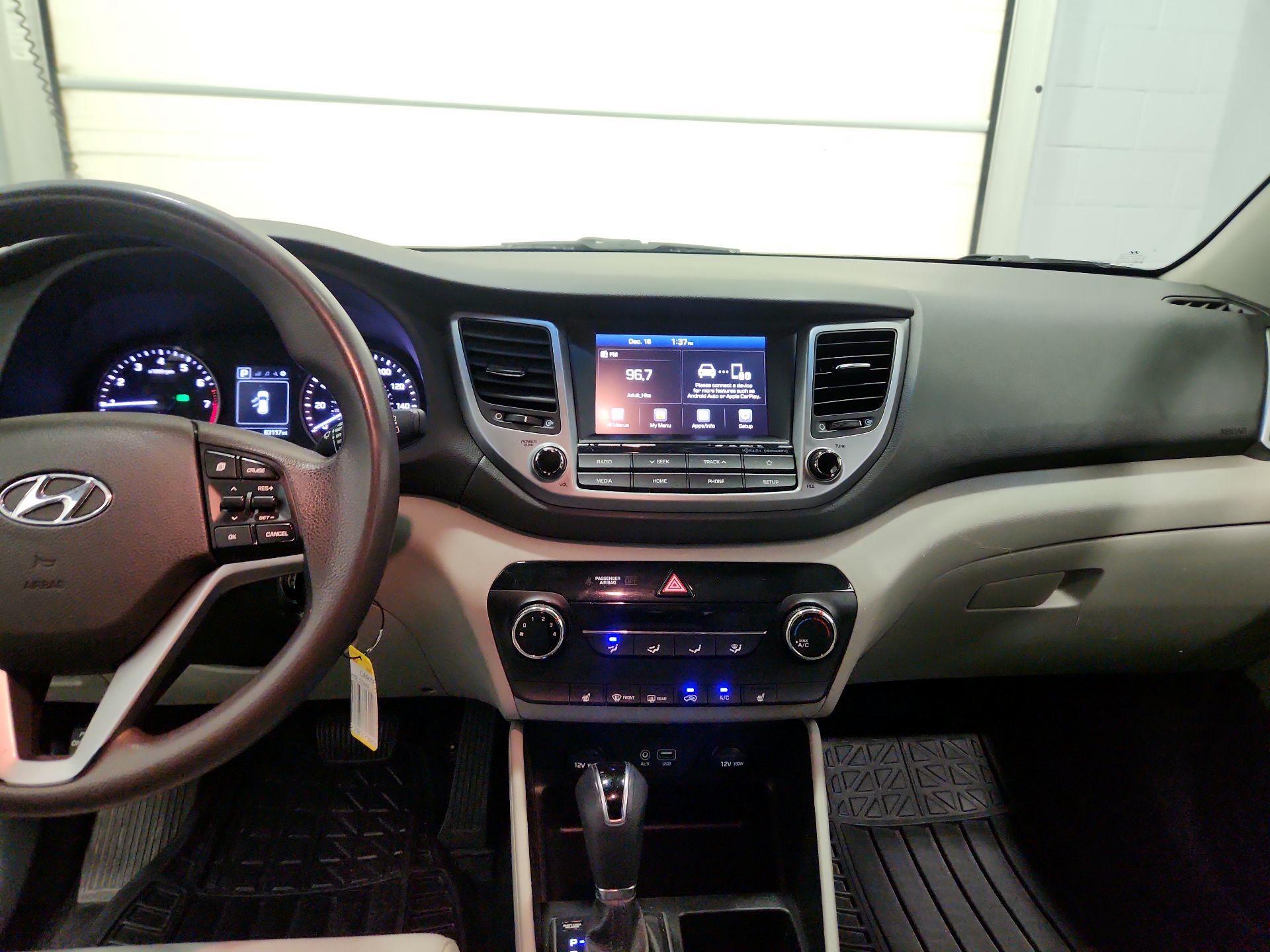 Thumbnail: 2018 Hyundai Tucson - 9