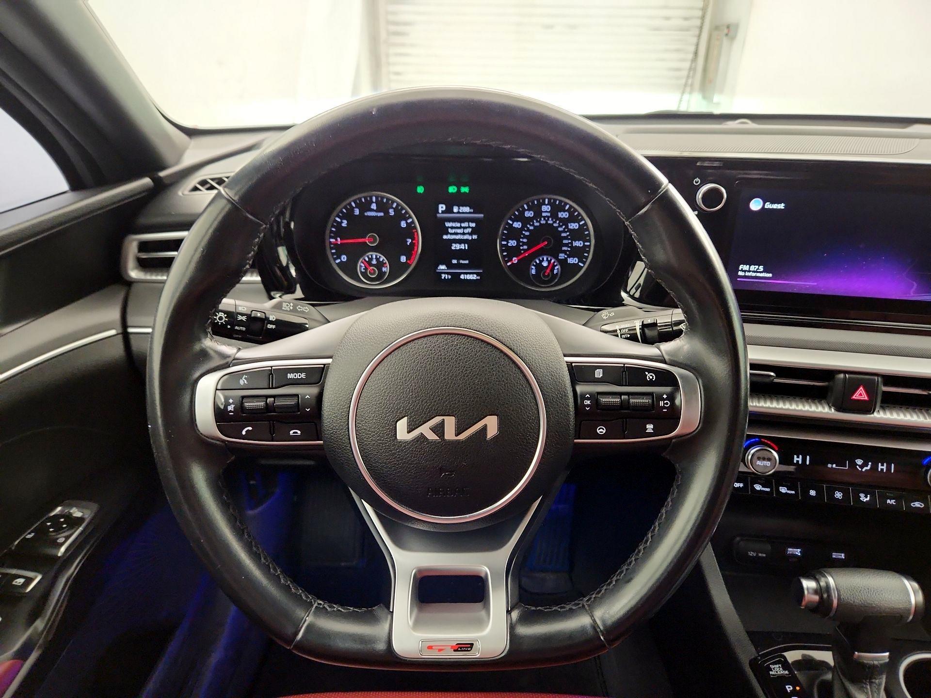 Thumbnail: 2022 Kia K5 - 10