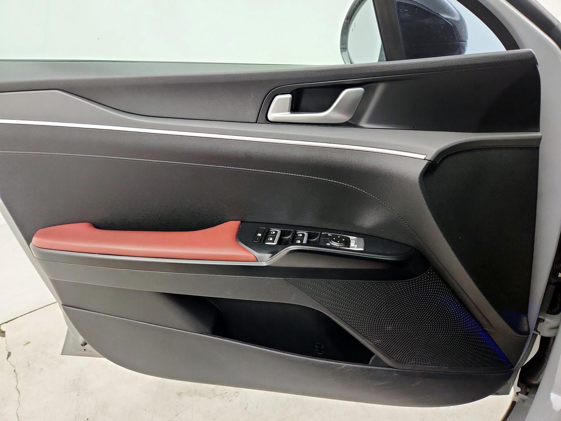 Thumbnail: 2022 Kia K5 - 12