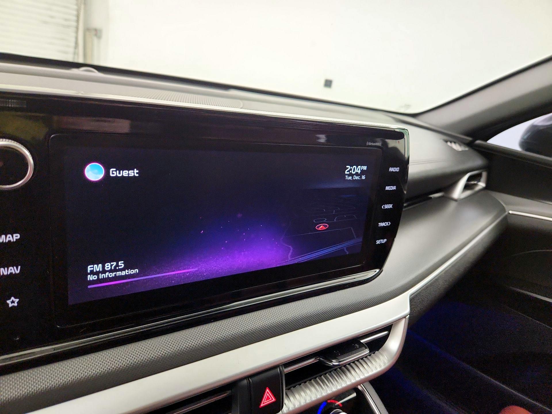 Thumbnail: 2022 Kia K5 - 15