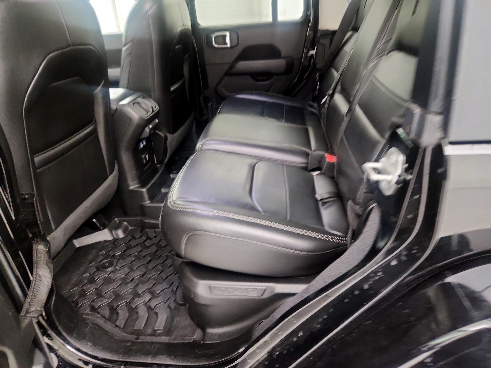 Thumbnail: 2021 Jeep Wrangler - 17