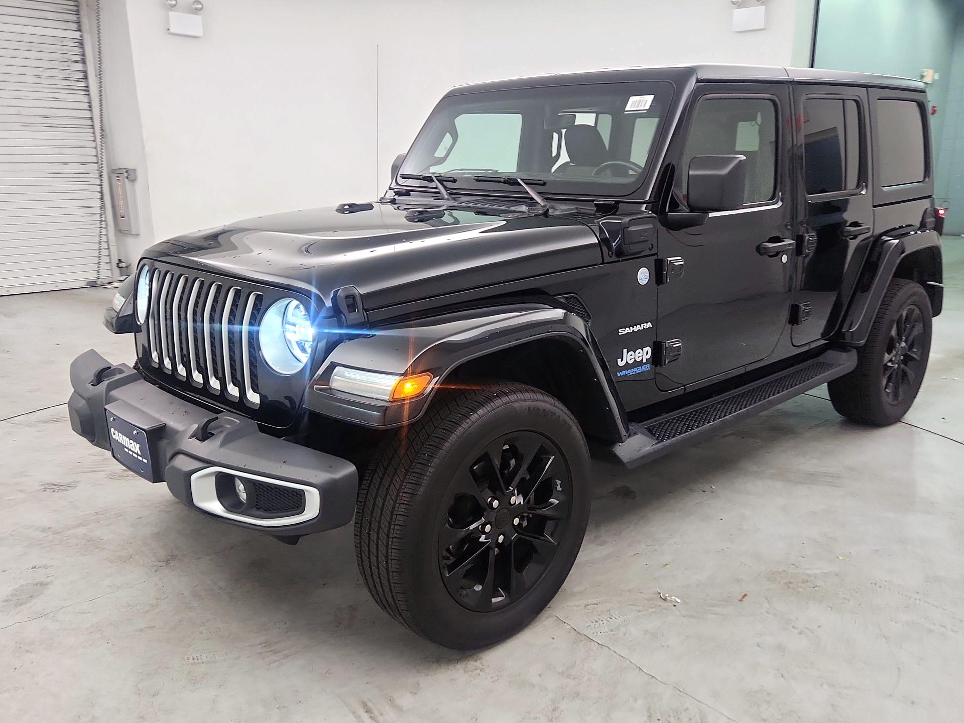 Thumbnail: 2021 Jeep Wrangler - 3