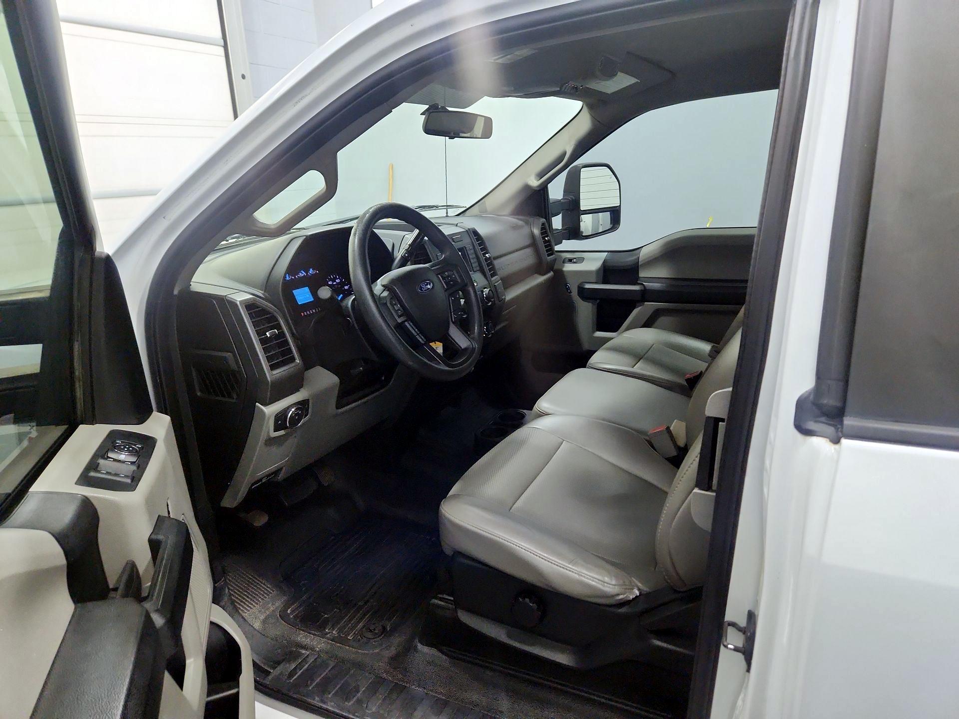 Thumbnail: 2019 Ford F-250 - 11