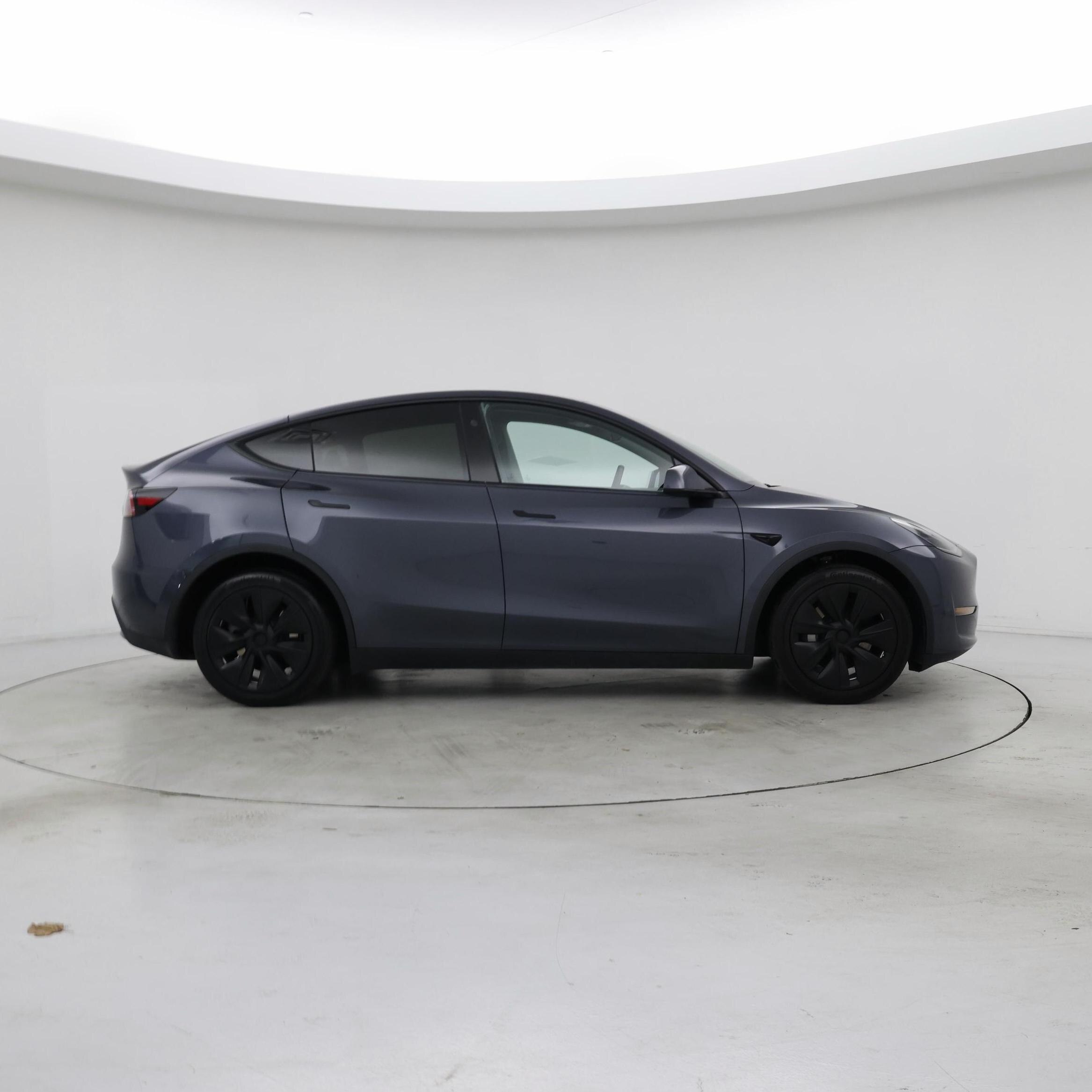 Thumbnail: 2023 Tesla Model Y - 7