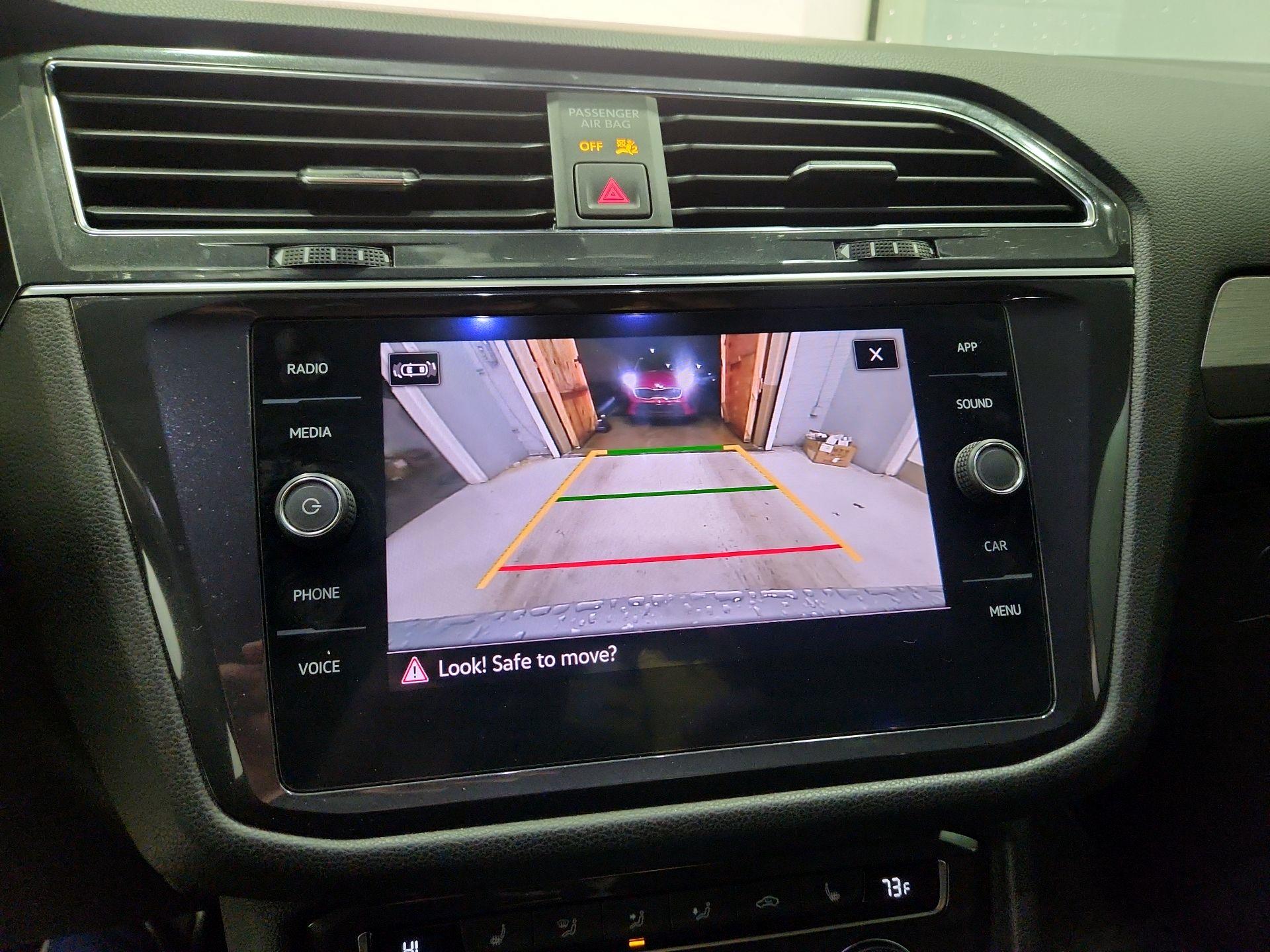 Thumbnail: 2021 Volkswagen Tiguan - 14