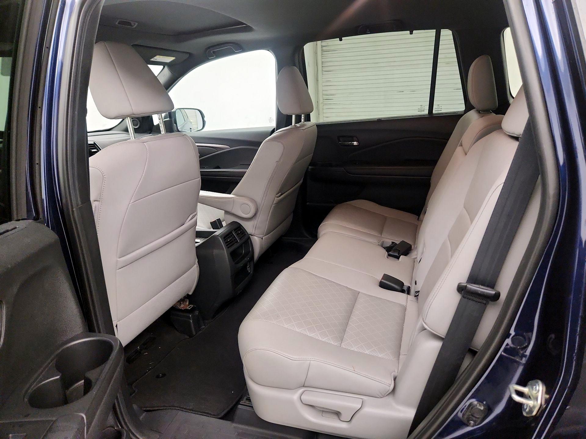 Thumbnail: 2020 Honda Passport - 19