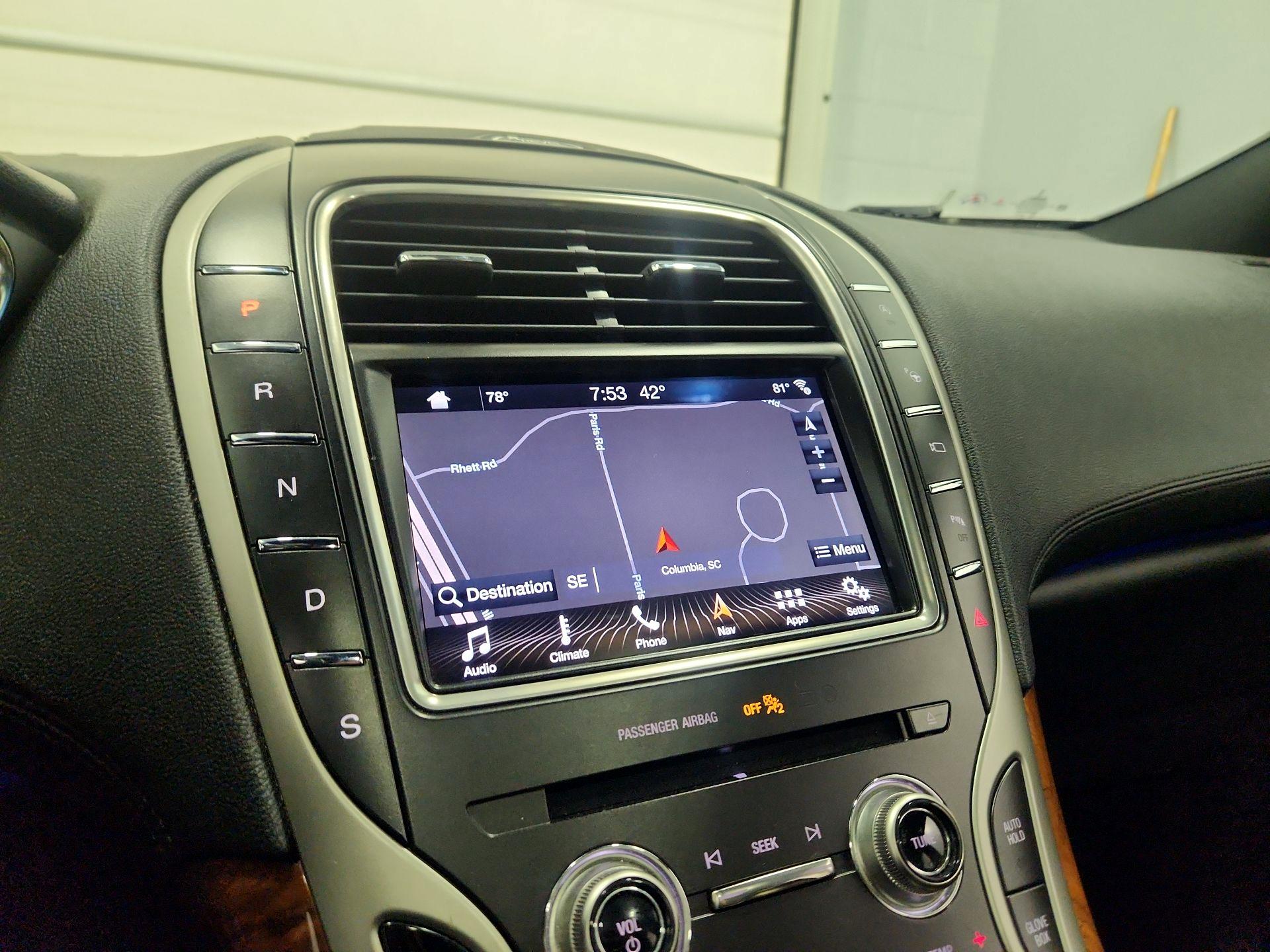 Thumbnail: 2019 Lincoln Nautilus - 14