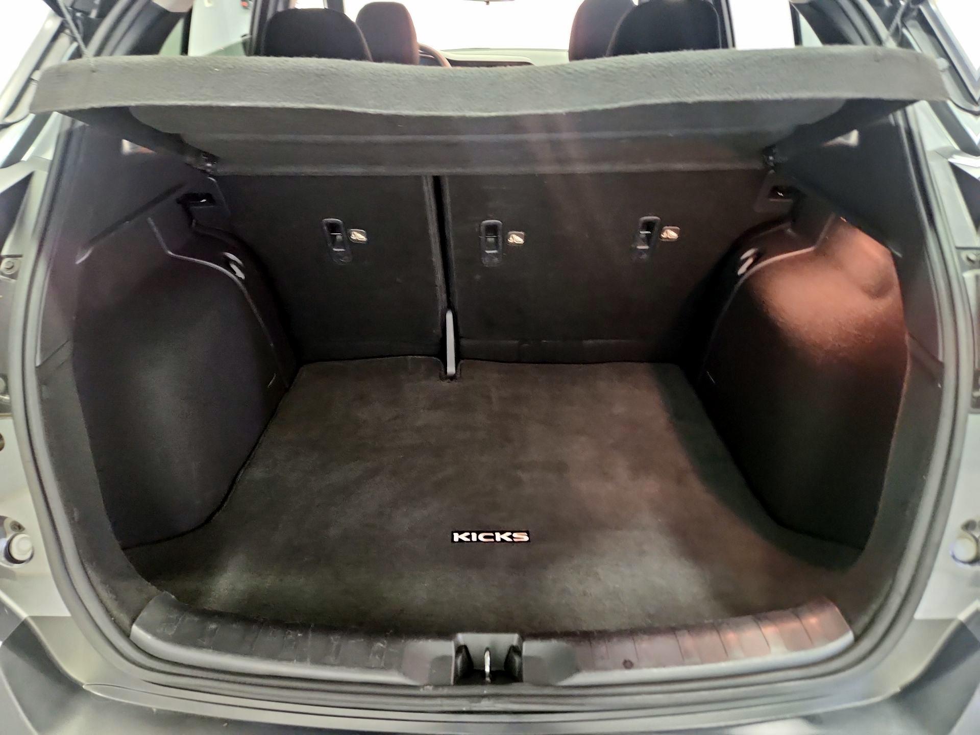 Thumbnail: 2020 Nissan Kicks - 20