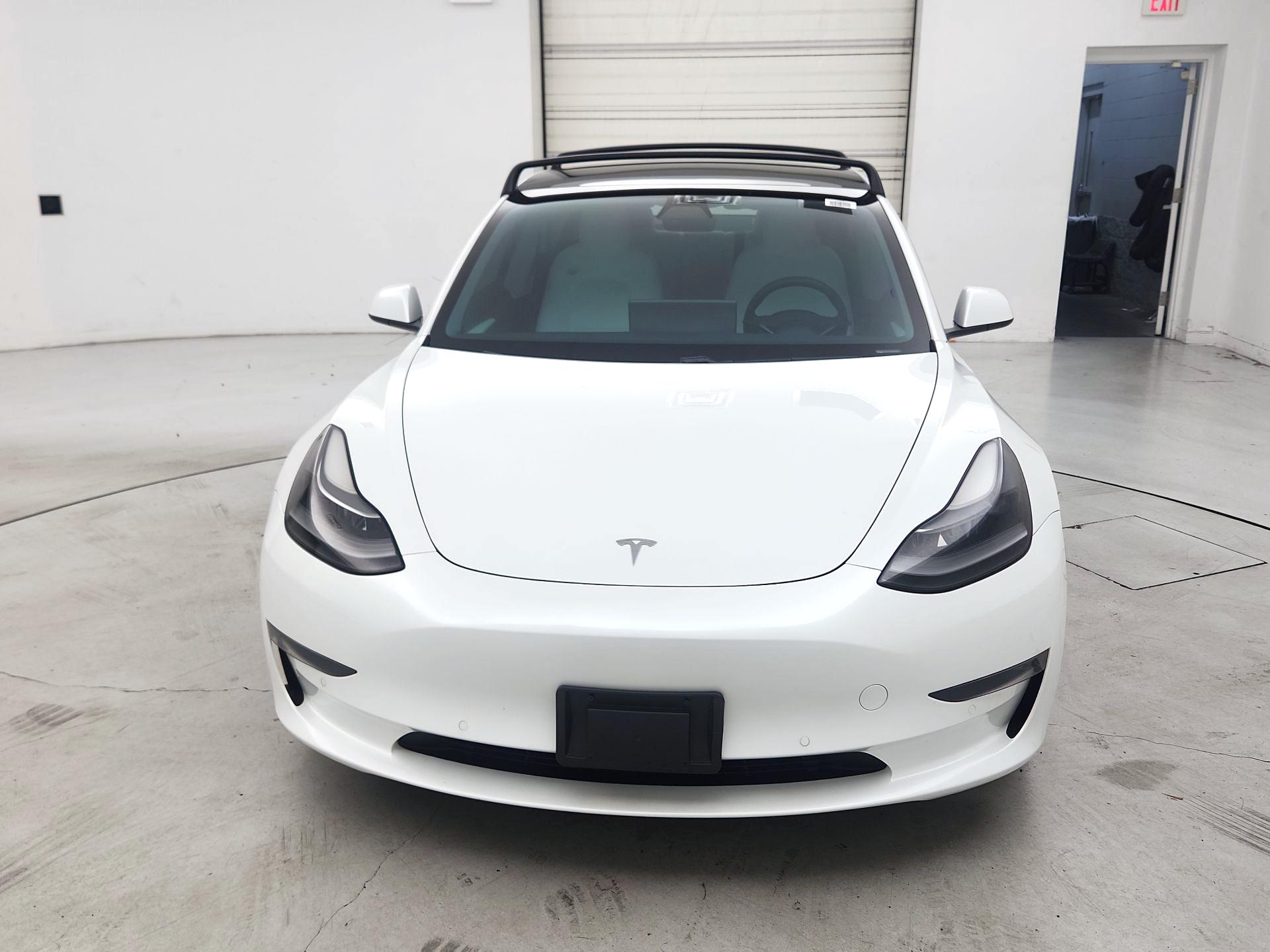 Thumbnail: 2021 Tesla Model 3 - 2