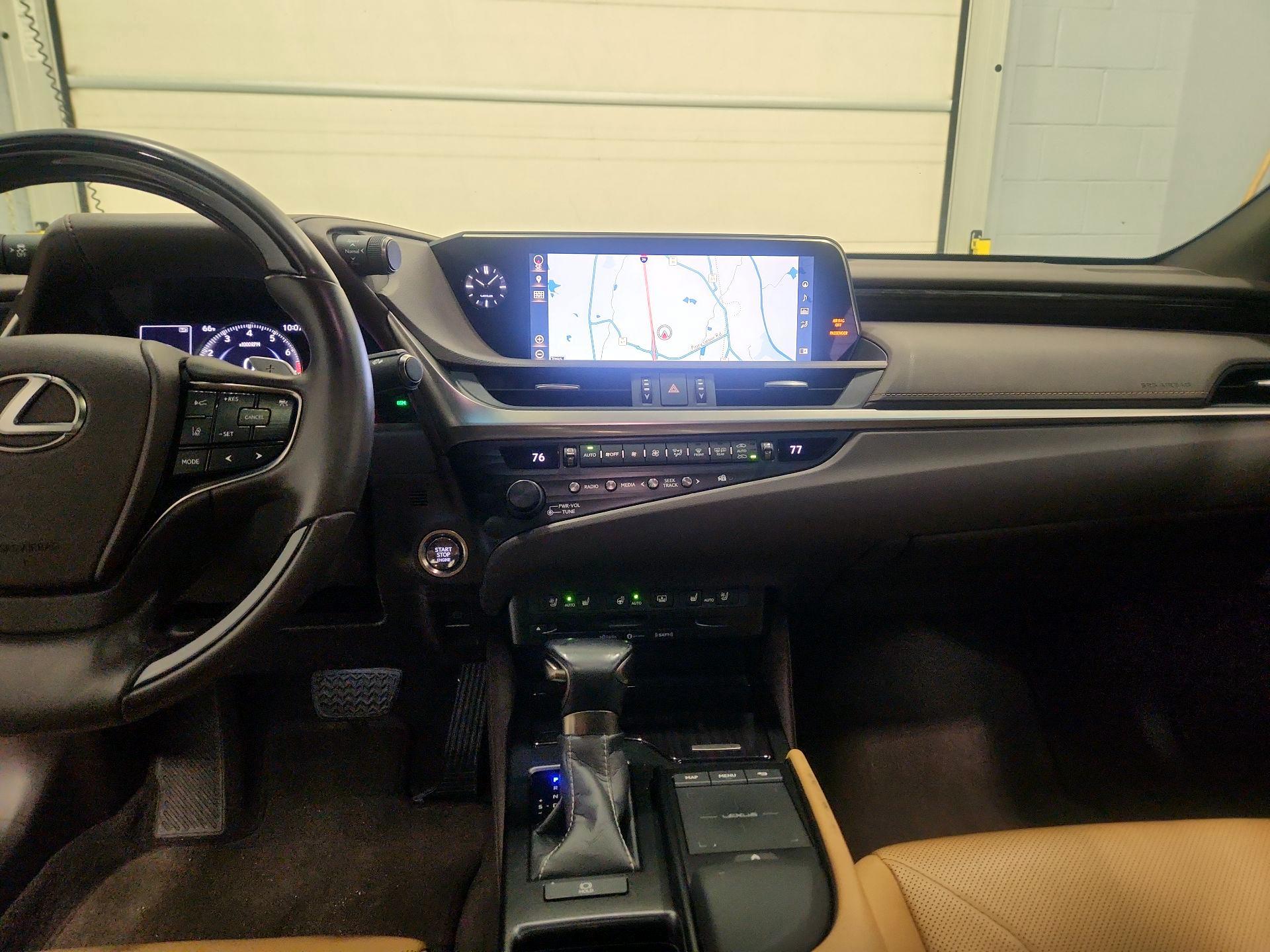 Thumbnail: 2020 Lexus ES - 9