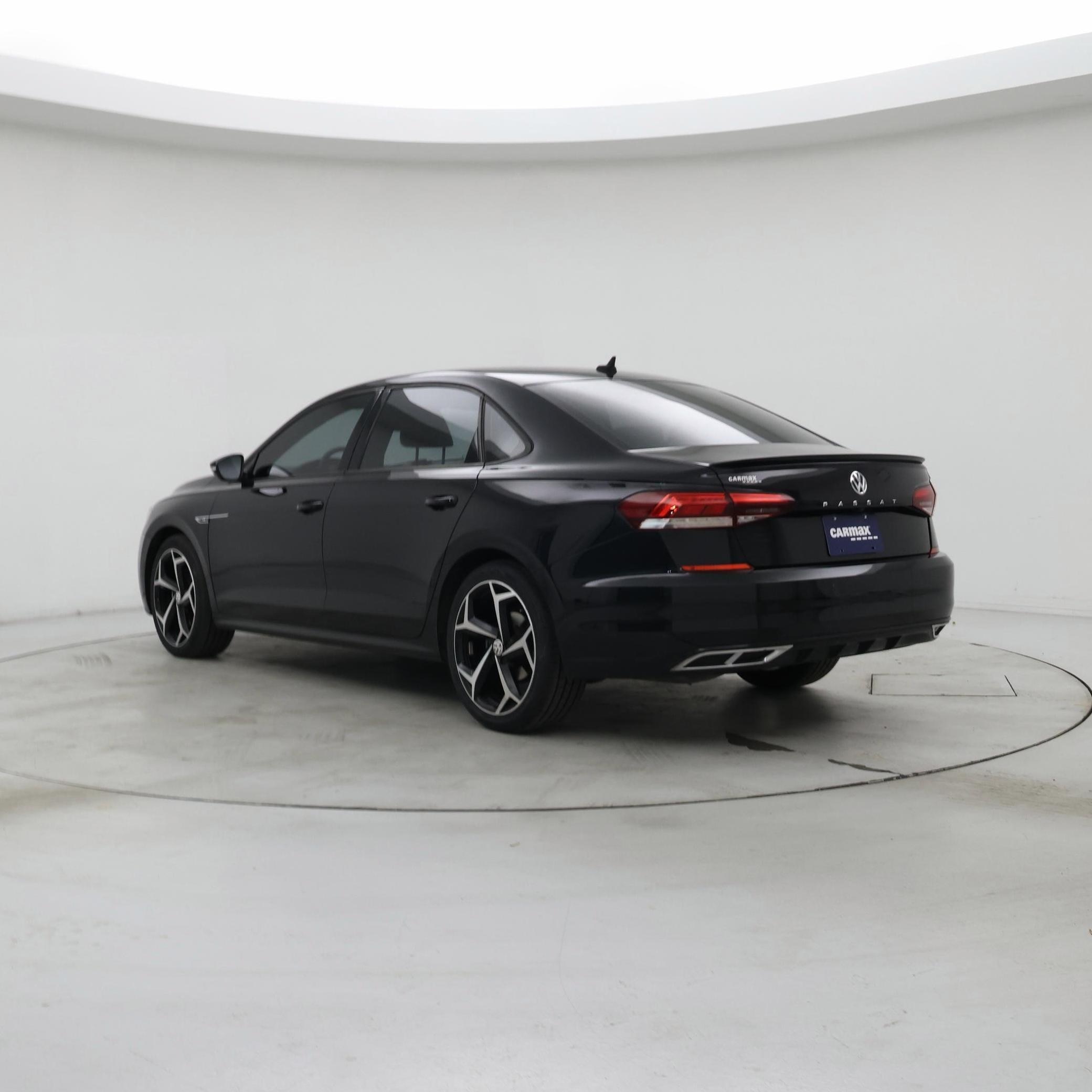 Thumbnail: 2021 Volkswagen Passat - 2