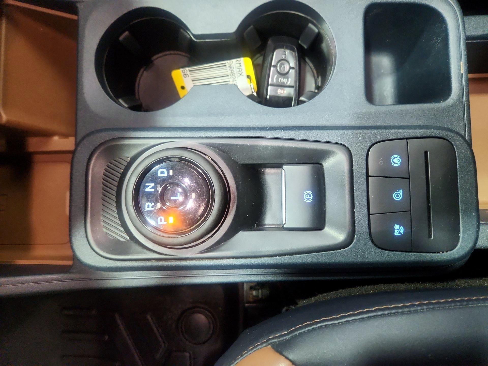 Thumbnail: 2022 Ford Maverick - 15