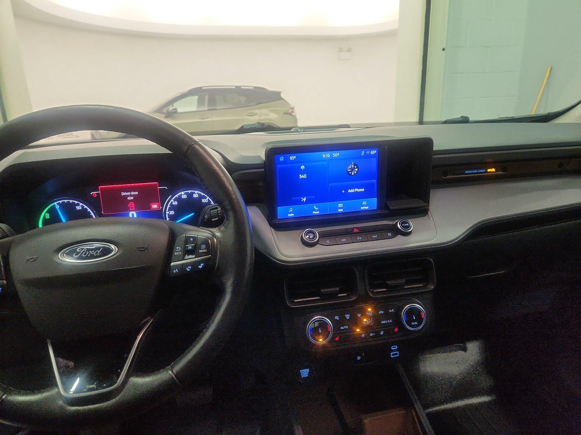 Thumbnail: 2022 Ford Maverick - 8